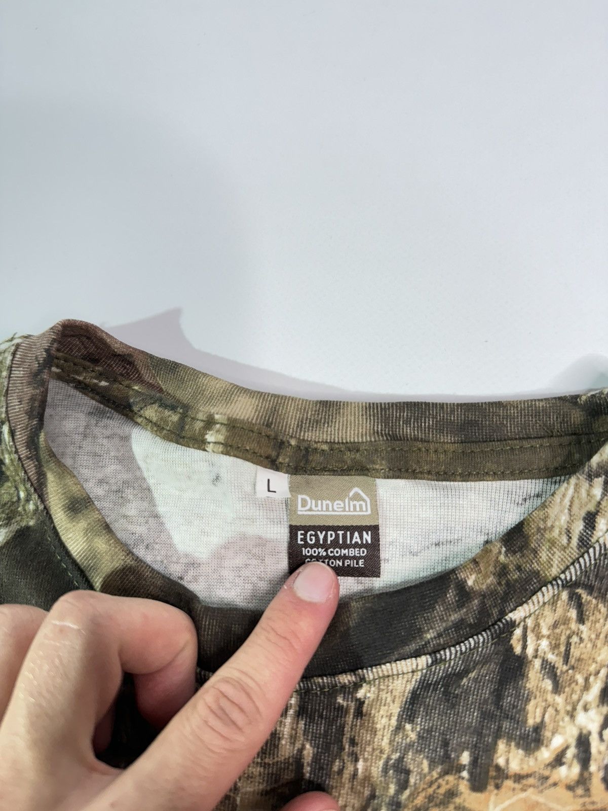 Realtree × Vintage Vintage Realtree mossy oaks tee camo y2k skater swag 90 swag Size US L / EU 52-54 / 3 - 4 Thumbnail