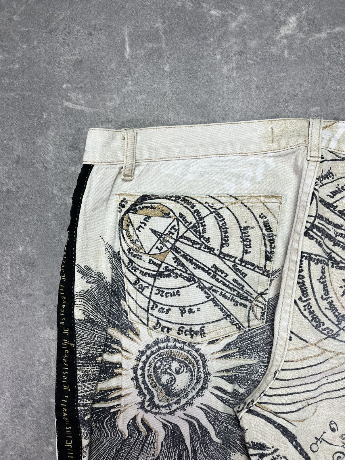 Just Cavalli 00s Just Cavalli Astrology Zodiac Denim Jeans 32 34 00s Size US 32 / EU 48 - 14 Thumbnail