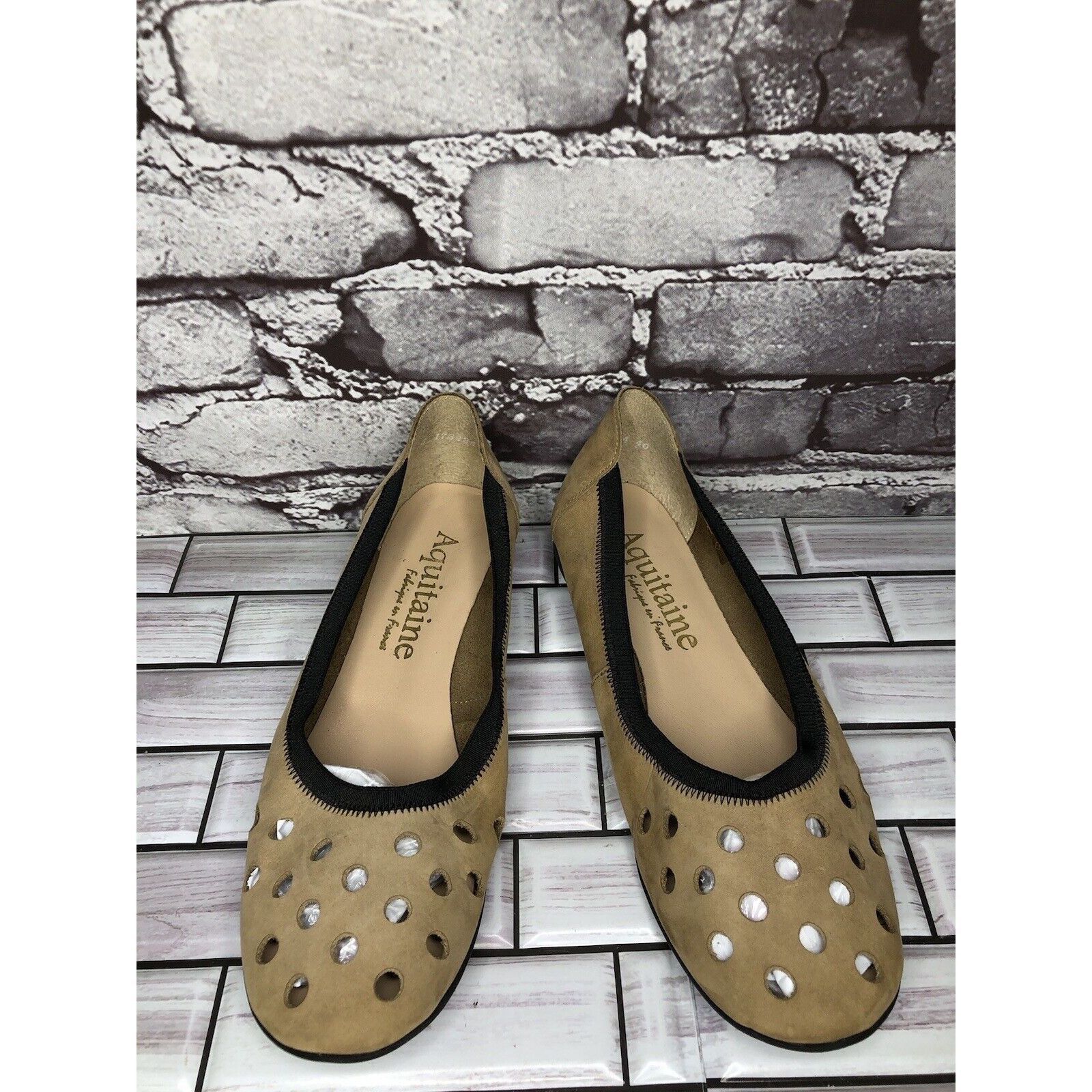 Other Aquitaine Brown Leather Perforated Ballet Flats Round Toe Sh Size US 9 / IT 39 - 19 Thumbnail
