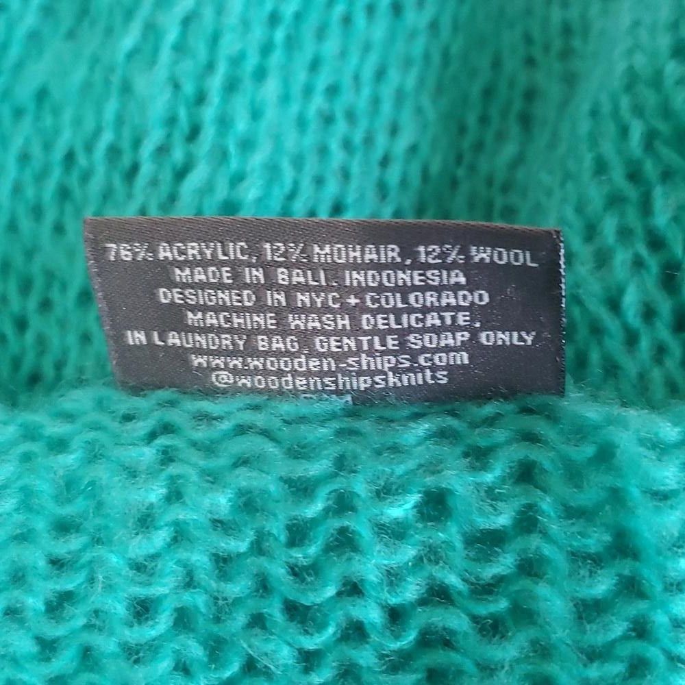 Designer CT1928 Wooden Ships Aqua Lightweight V-neck Sweater S/M Size S / US 4 / IT 40 - 6 Thumbnail