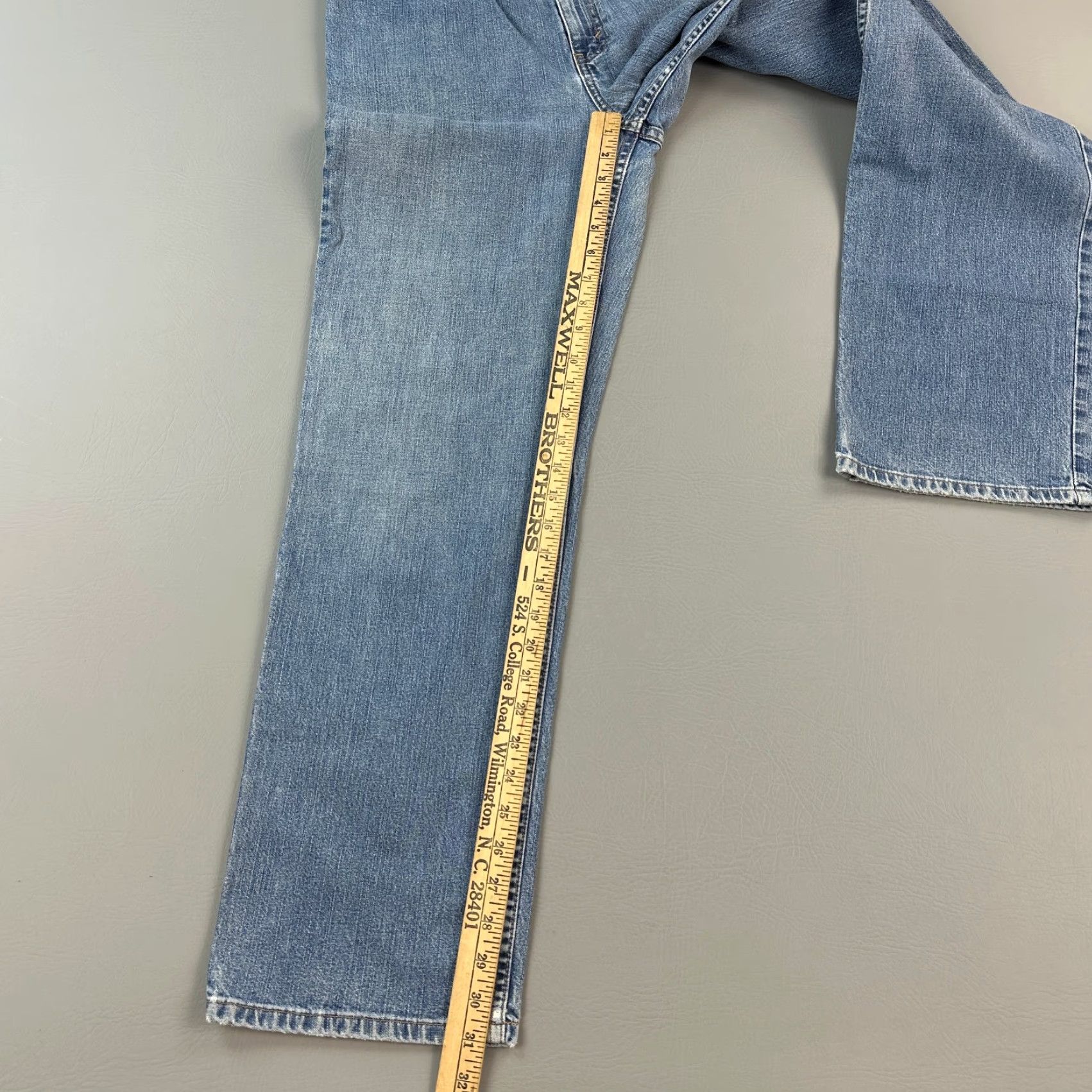Eddie Bauer Vintage Eddie Bauer Jeans Women’s 12 32x31 Blue Straight Natural Stretch 90s Size 24" / US 00 / IT 34 - 2 Thumbnail