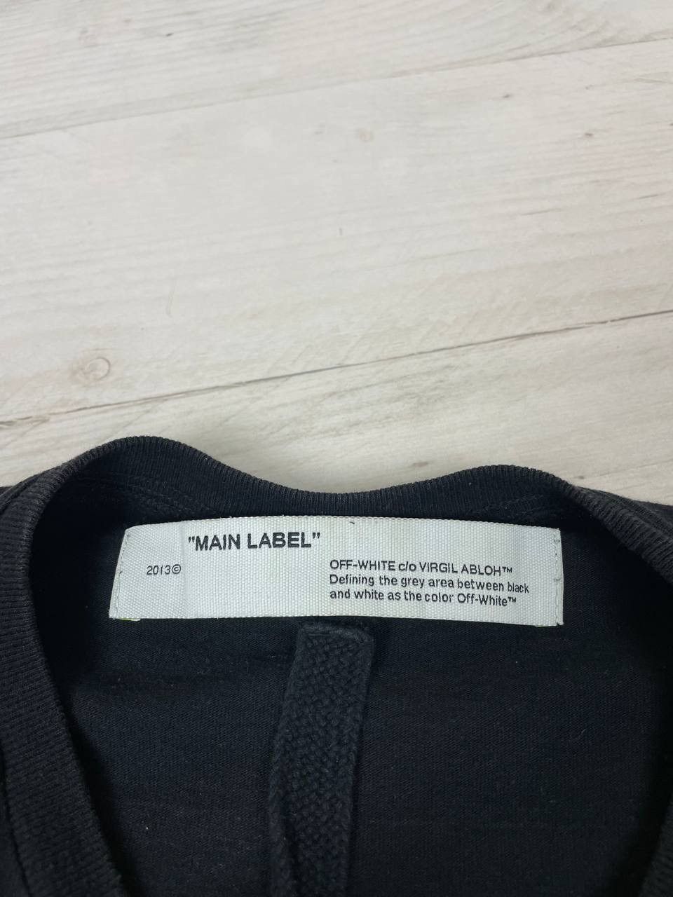 Off-White Off-White Big Logo Print Long Sleeve T-Shirt Y2K Size US S / EU 44-46 / 1 - 15 Thumbnail