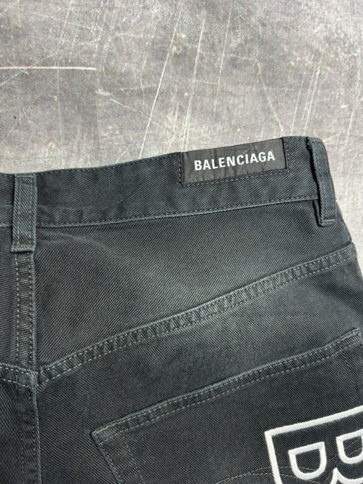 Balenciaga Balenciaga Outline Baggy Pants in Black Size US 30 / EU 46 - 7 Thumbnail