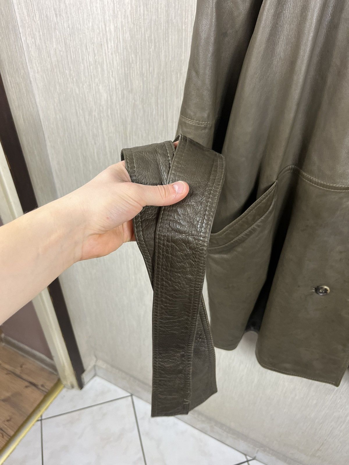 Versace × Vintage Vintage Gianni Versace leather double-breasted coat jacket Size US XL / EU 56 / 4 - 15 Thumbnail