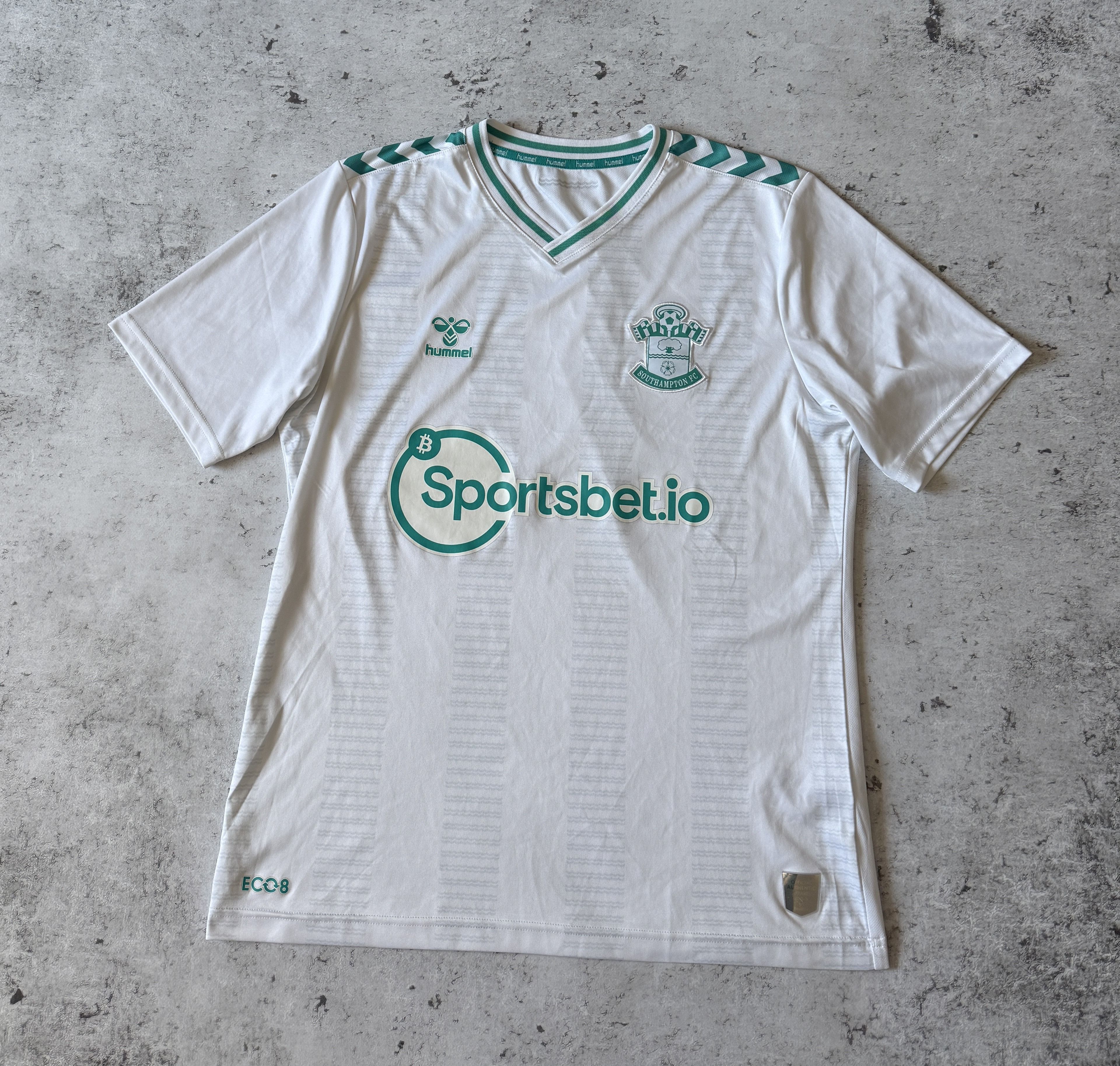 Hummel Southampton 2023/24 Football Shirt Away Hummel Jersey Size US L / EU 52-54 / 3 - 1 Thumbnail
