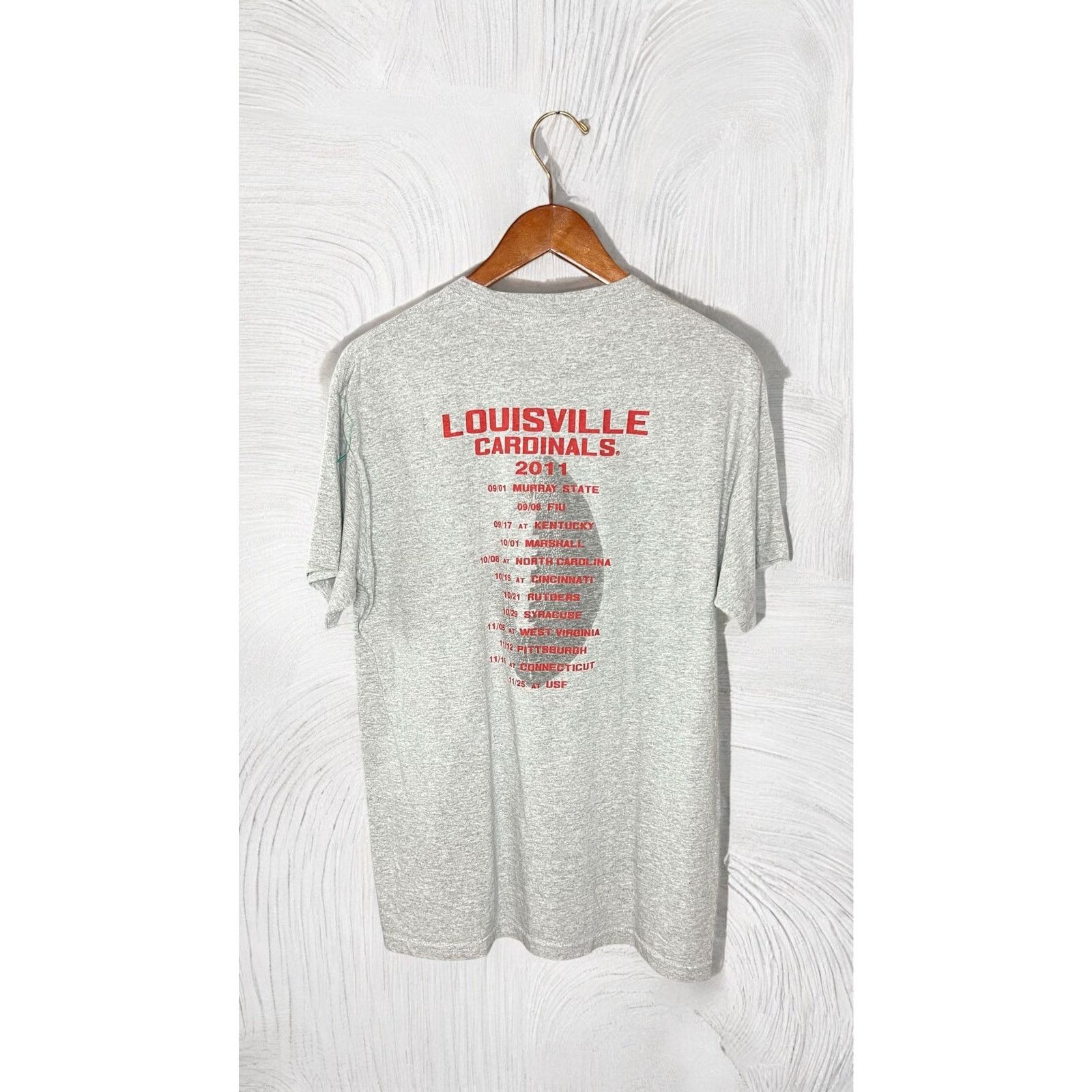 Gildan Louisville Football Size US M / EU 48-50 / 2 - 2 Thumbnail