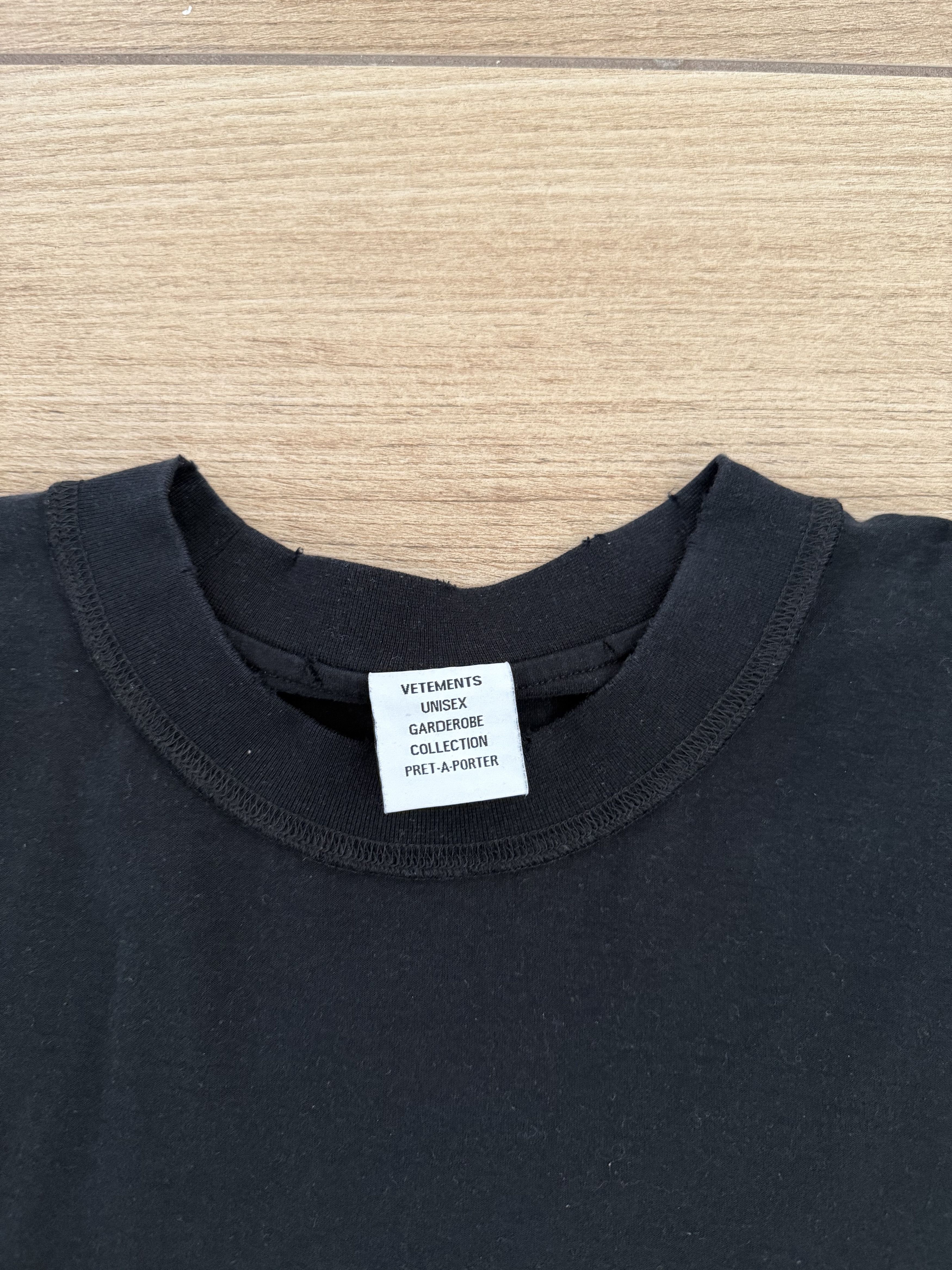 Vetements VETEMENTS Destroyed Jerk International Tee Size US S / EU 44-46 / 1 - 6 Thumbnail