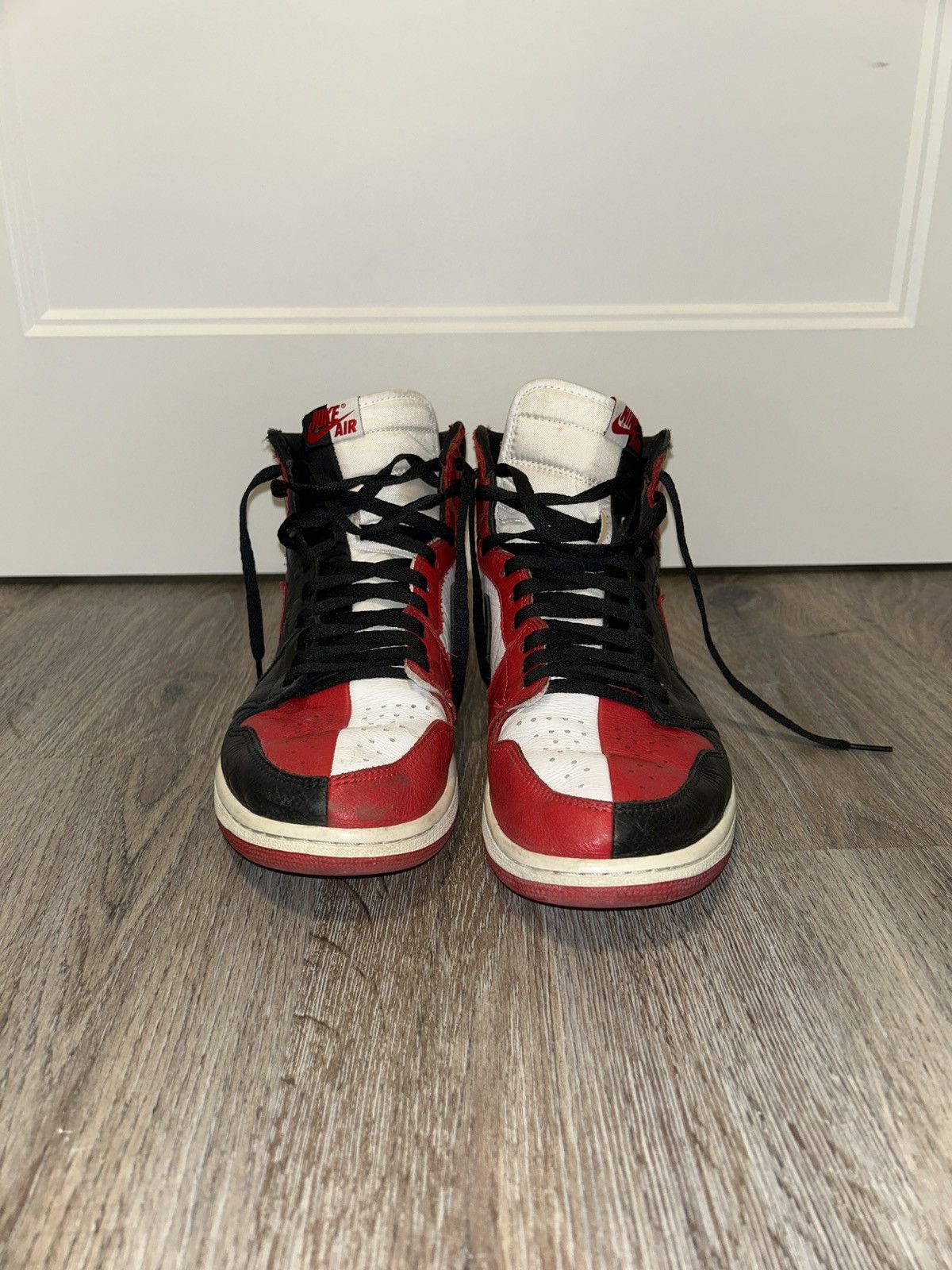 Jordan Brand × Nike Homage to home Jordan 1 Size US 11 / EU 44 - 6 Thumbnail