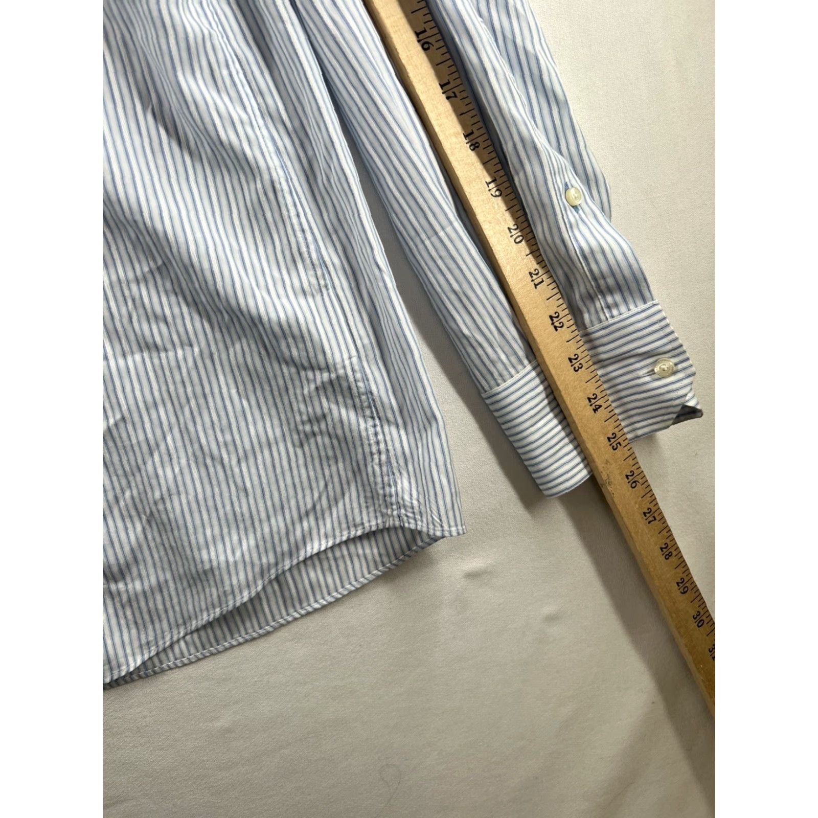 Tommy Bahama Tommy Bahama Button Down Shirt Mens 16 34-35 Blue White Stripe Long Sleeve Size US L / EU 52-54 / 3 - 6 Thumbnail