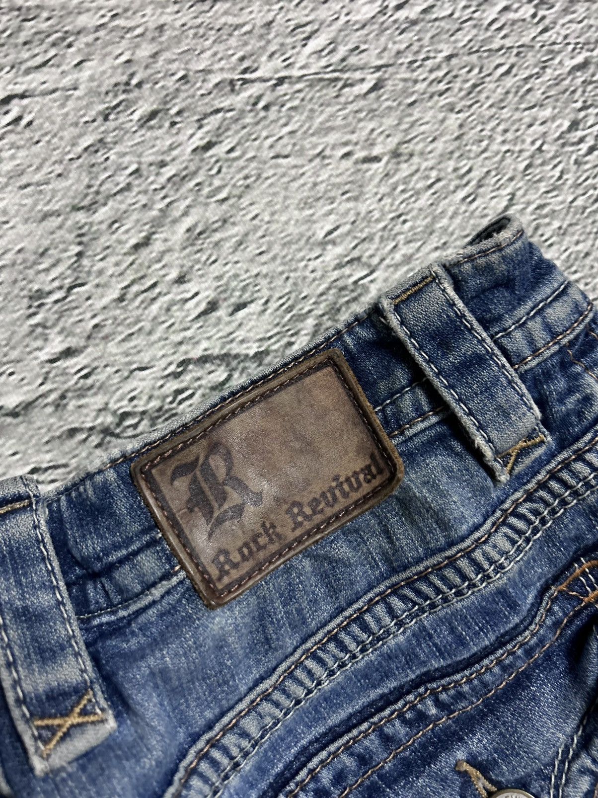 Rock Revival Rock Revival vintage blue jeans Y2K flared Tapy Size US 31 - 5 Thumbnail