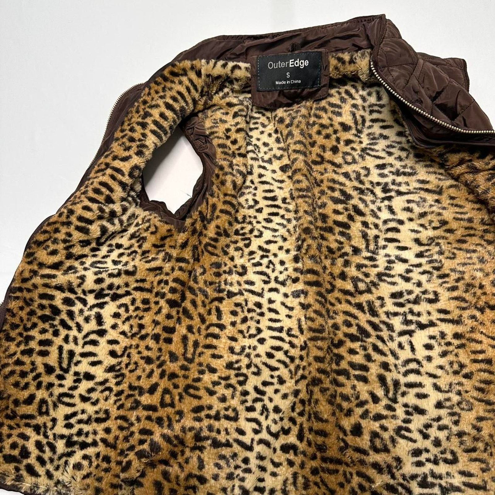 Other Outer Edge Vintage Leopard Fur Lined Puff Vest Size S / US 4 / IT 40 - 4 Thumbnail