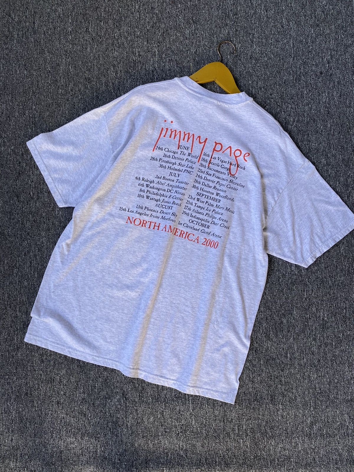 Band Tees × Vintage Jimmy Page North American Tour 2000 Size US XL / EU 56 / 4 - 2 Thumbnail