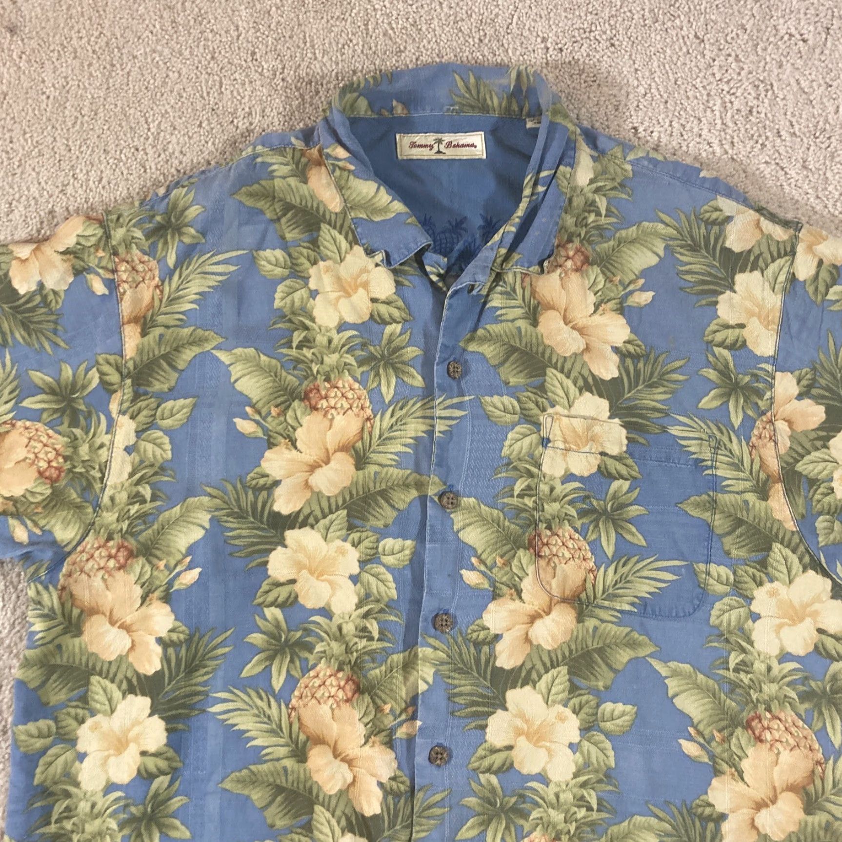 Tommy Bahama VINTAGE Tommy Bahama Men’s Silk Shirt Short Sleeve Hawaiian Floral 100% Silk Blue L Size Regular Collared Button-Up Shirt Mens Size US L / EU 52-54 / 3 - 2 Thumbnail