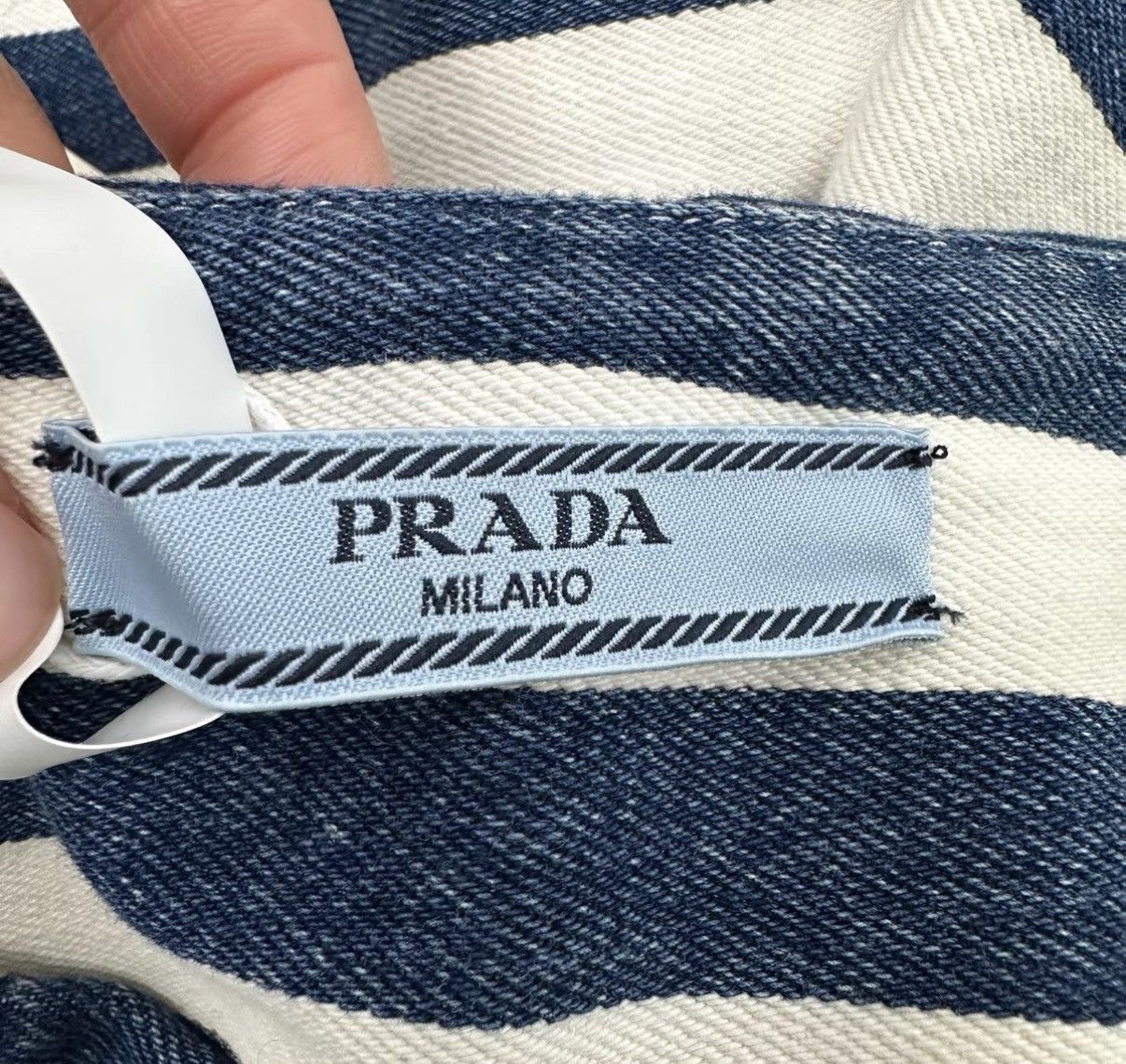Prada Prada striped triangle logo high-waisted shorts K12 Size 25" / US 0 / IT 36 - 4 Thumbnail