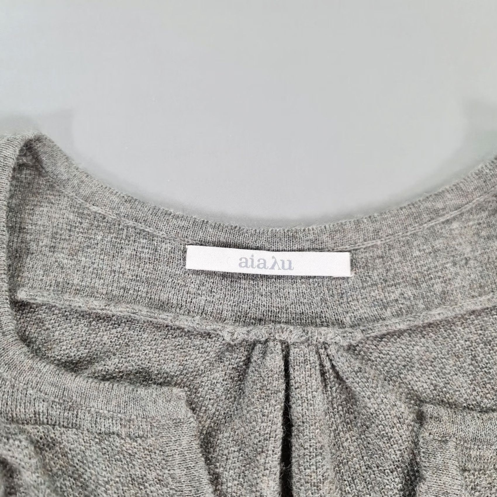 Vintage Aiayu Womens Dress Grey Small 100% Cashlama Short Knit Jumper Dress V-Neck Long Sleeve Pullover Casual Regular Womens Size 28" / US 6 / IT 42 - 3 Thumbnail