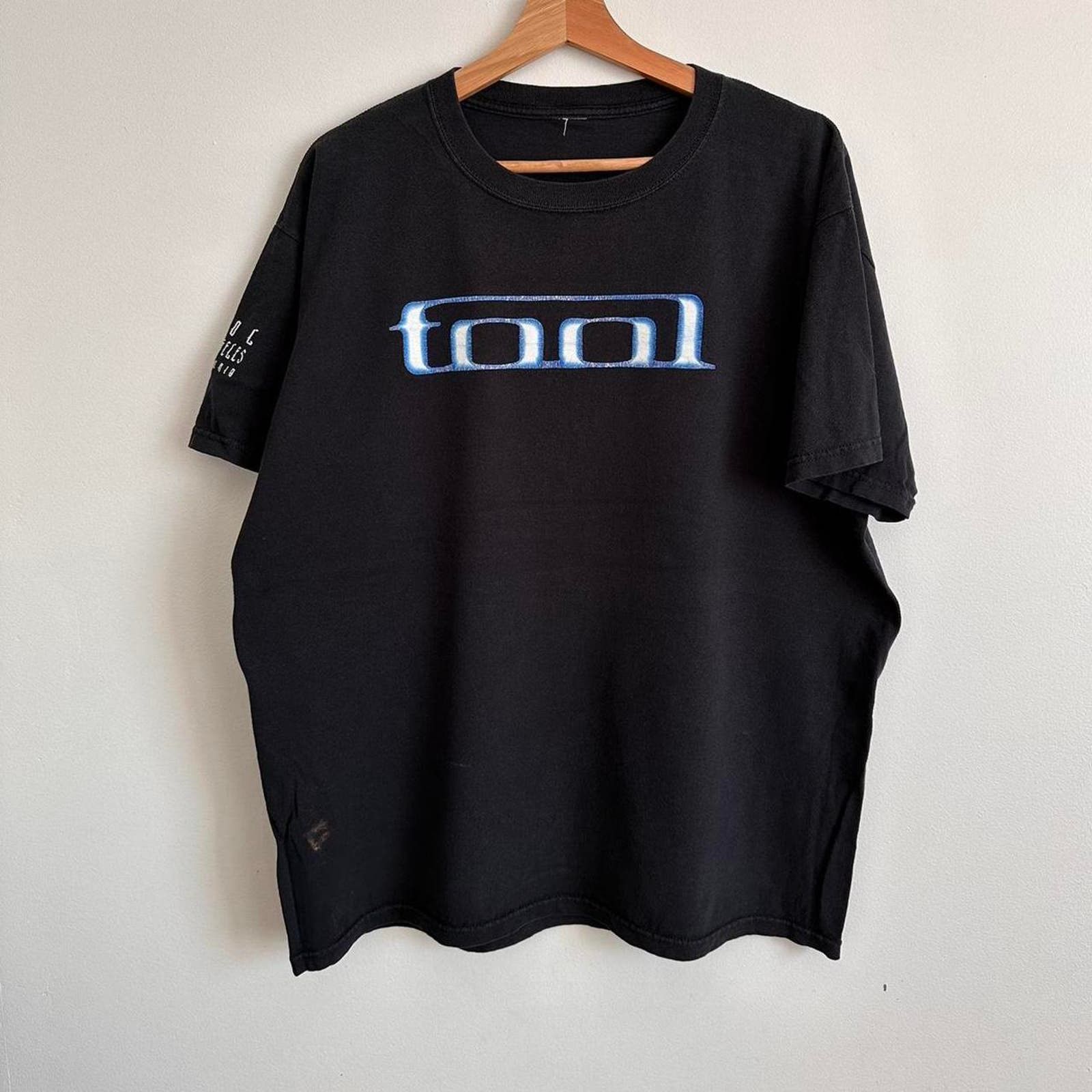 Image of Vintage Y2K Tool Shirt in Black, Men's (Size XL)