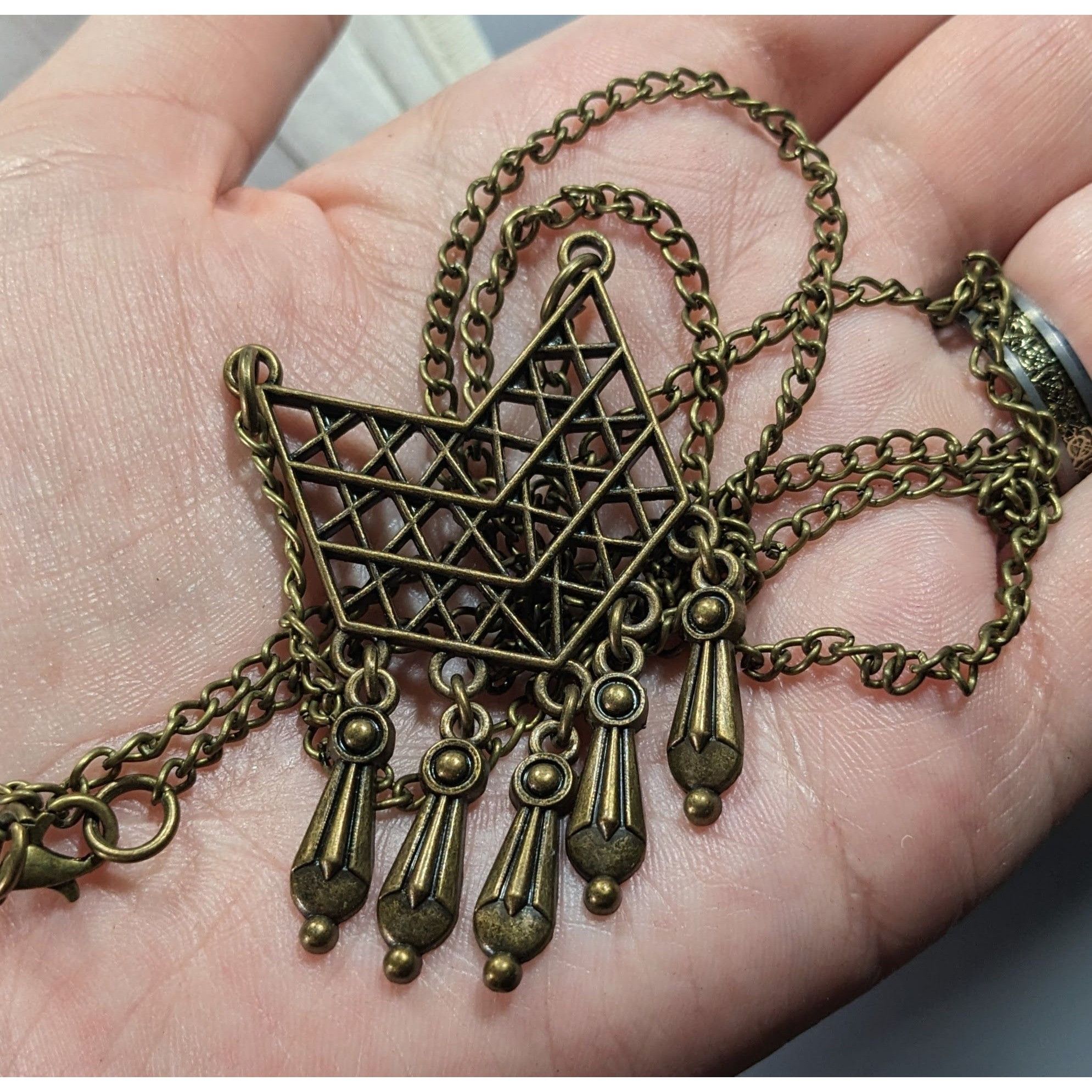 Other Bohemian Geometric Antiqued Gold Tone Fringe Pendant Necklac Size ONE SIZE - 7 Thumbnail