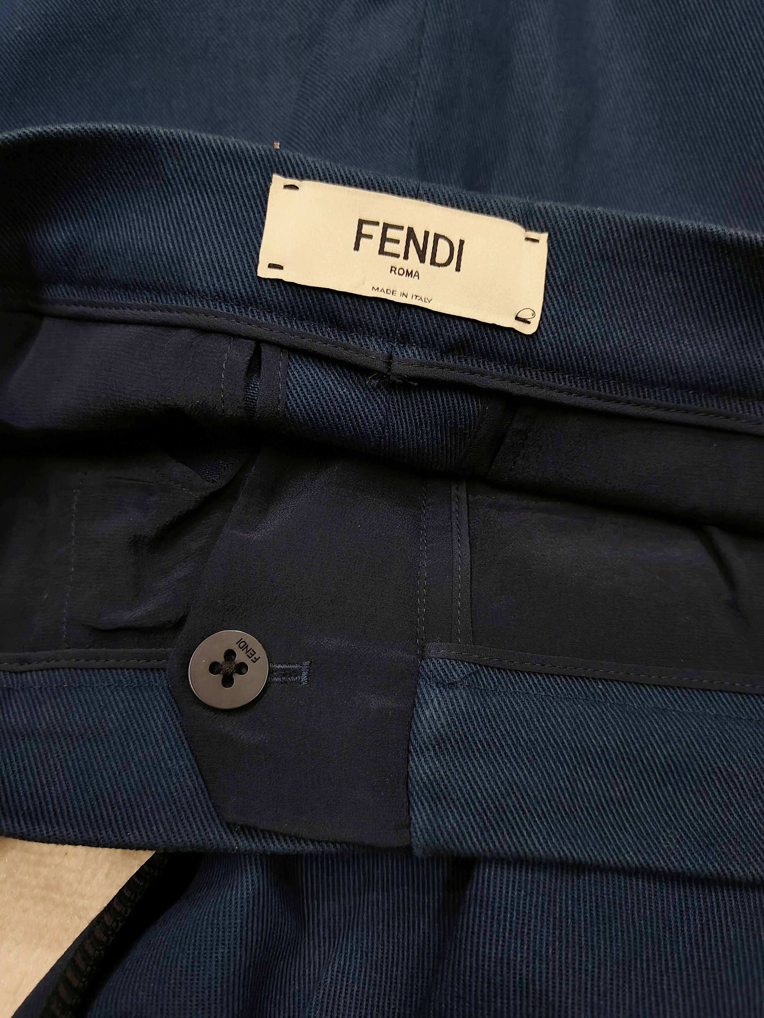 Fendi FENDI- Tailored Cuff Ankle Balloon Cropped Pleated Trousers Size 29" - 7 Thumbnail