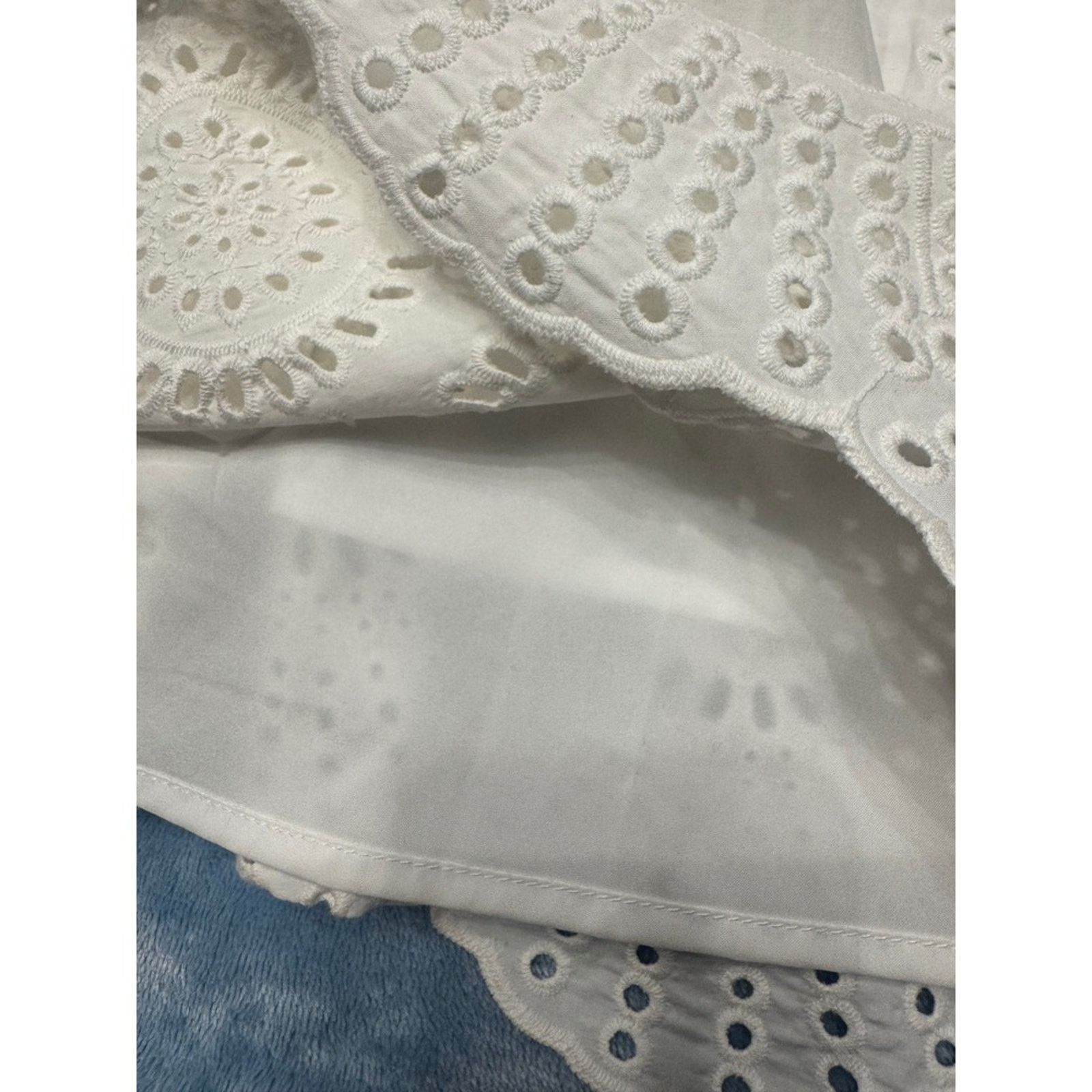 Adrianna Papell Adrianna Papell White Eyelet Puff Sleeve Dress – Size 8 Size M / US 6-8 / IT 42-44 - 3 Thumbnail