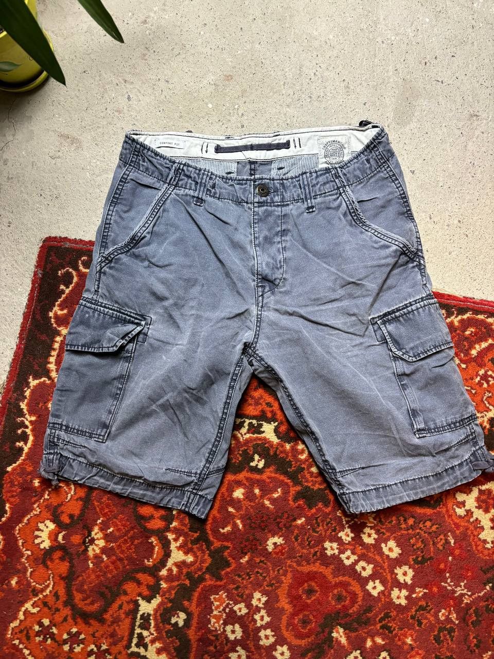 Jack & Jones × Vintage Vintage Y2K Jake Jones Cargo Mikitary Style Shorts Size US 33 - 1 Thumbnail