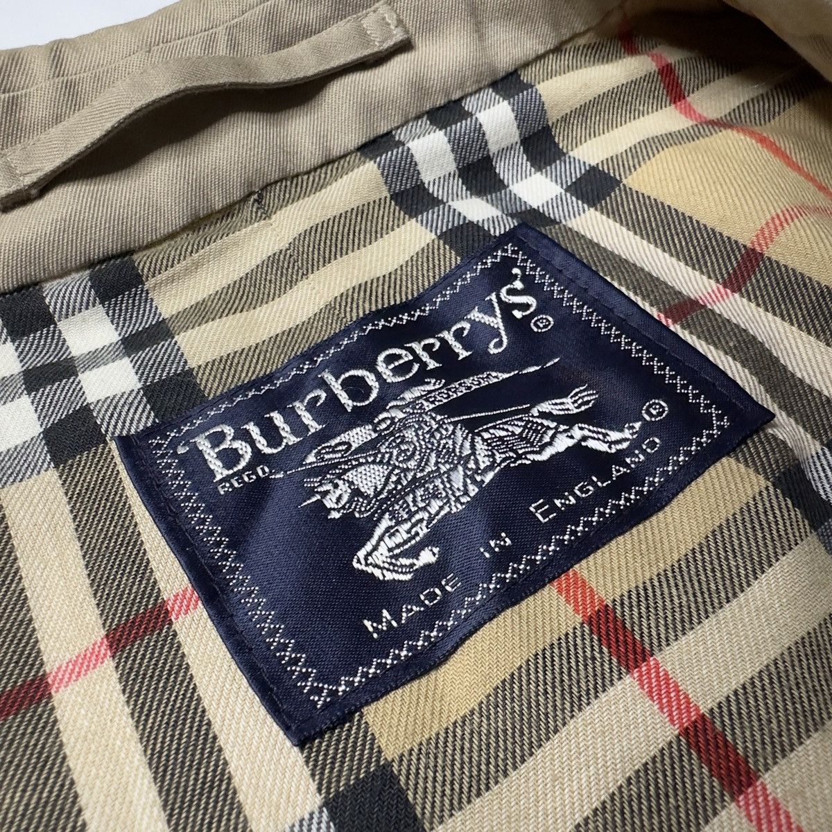 Burberry Burberry trench coat nova check vintage Size L / US 10 / IT 46 - 3 Thumbnail