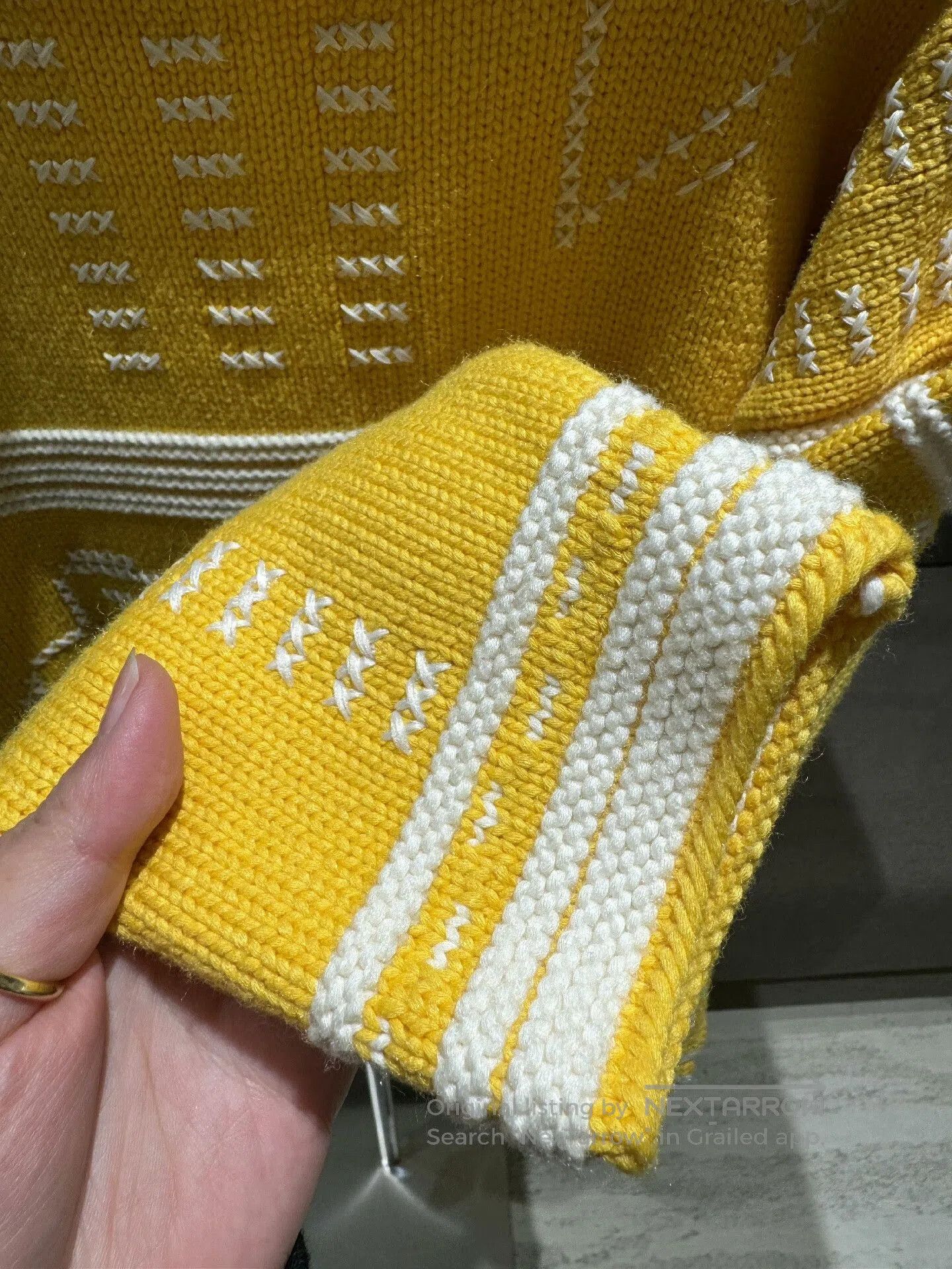 Hermes Hermes 2022 Yellow White Sweater. Size US XS / EU 42 / 0 - 3 Thumbnail
