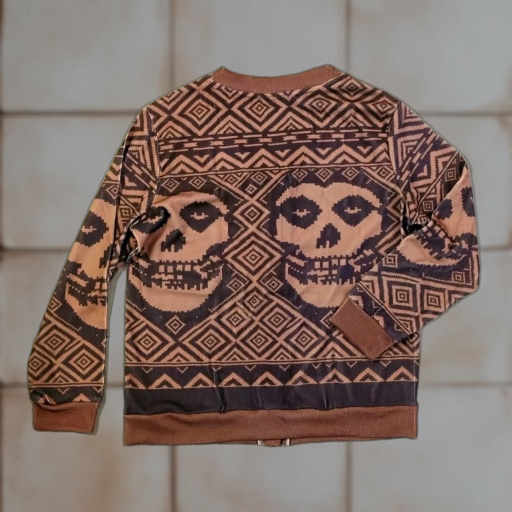 Vintage Misfits Button Up Sweater Mens XL Brown Skulls Punk Rock Christmas Goth Warm Cardigan V-Neck Long Sleeve Button Logo Size US XL / EU 56 / 4 - 1 Thumbnail