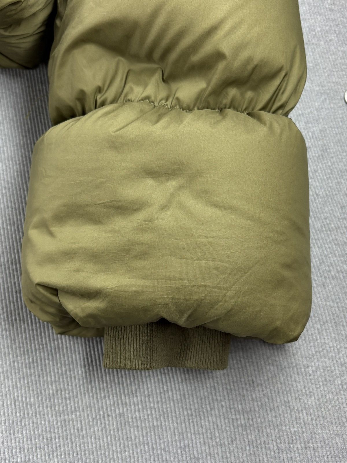 Rick Owens rick owens down jacket puffer khaki Size S / US 4 / IT 40 - 5 Thumbnail