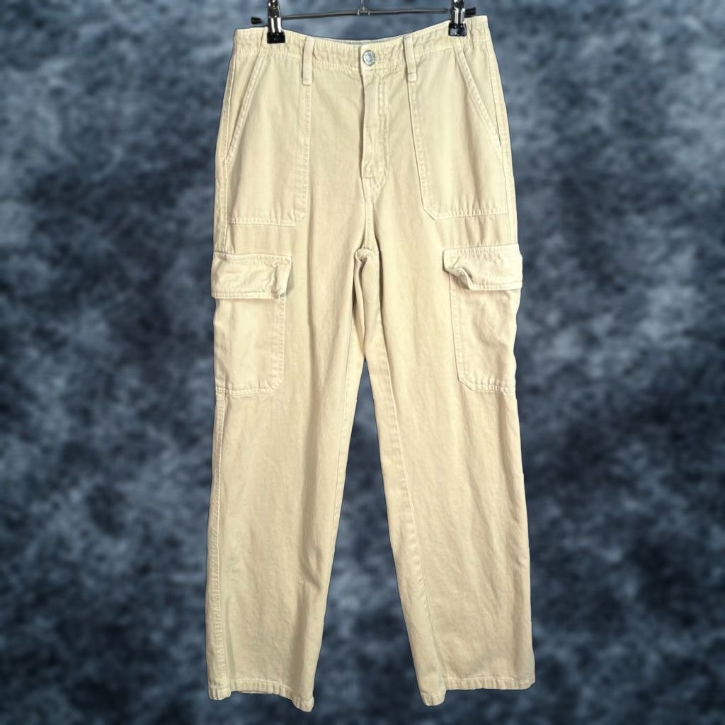 Zara VINTAGE Zara Womens Cargo Pants Beige Size 2 Cotton Casual Straight Leg Womens Pants Beige Cotton Cargo Pockets 30in Inseam Size 26" / US 2 / IT 38 - 1 Thumbnail