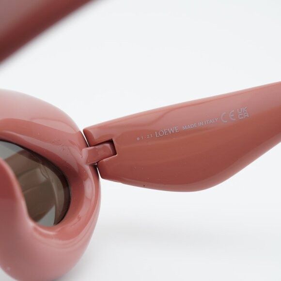 Loewe Loewe LW40097I 72E Sunglasses Shiny Pink Cat Eye Frame Size ONE SIZE - 8 Thumbnail