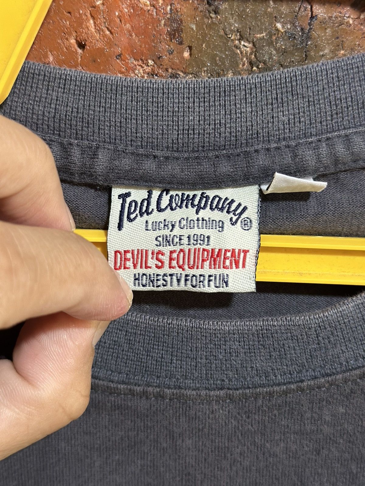 Japanese Brand Vintage Ted Company Old School Showa Modern Faded Tee Size US M / EU 48-50 / 2 - 6 Thumbnail