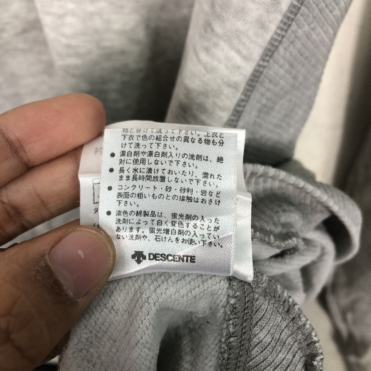 Japanese Brand × Vintage 📌Vintage Sweatshirt Umbro Big Logo Size US M / EU 48-50 / 2 - 19 Thumbnail