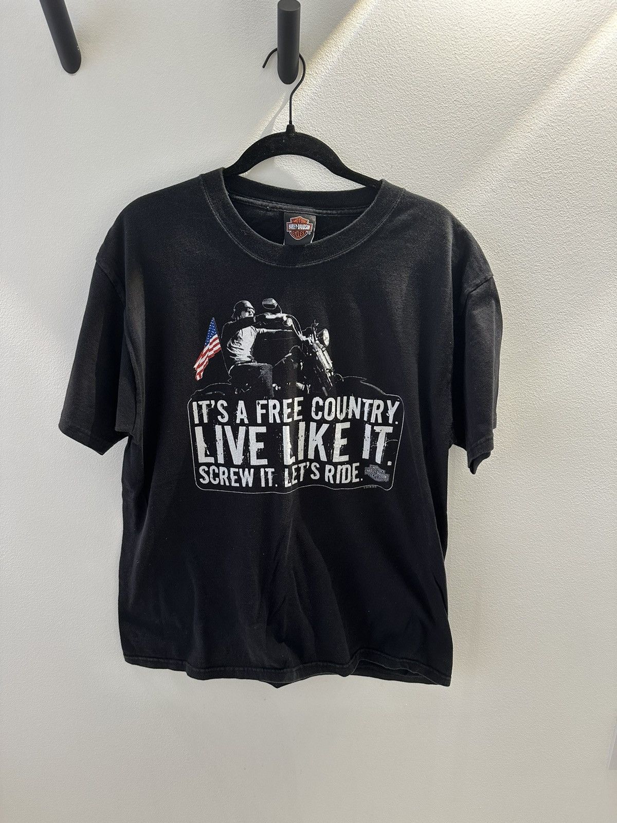 Harley Davidson × Vintage VINTAGE Harley Davidson It’s A Free Country T-shirt Size L Size US L / EU 52-54 / 3 - 1 Thumbnail