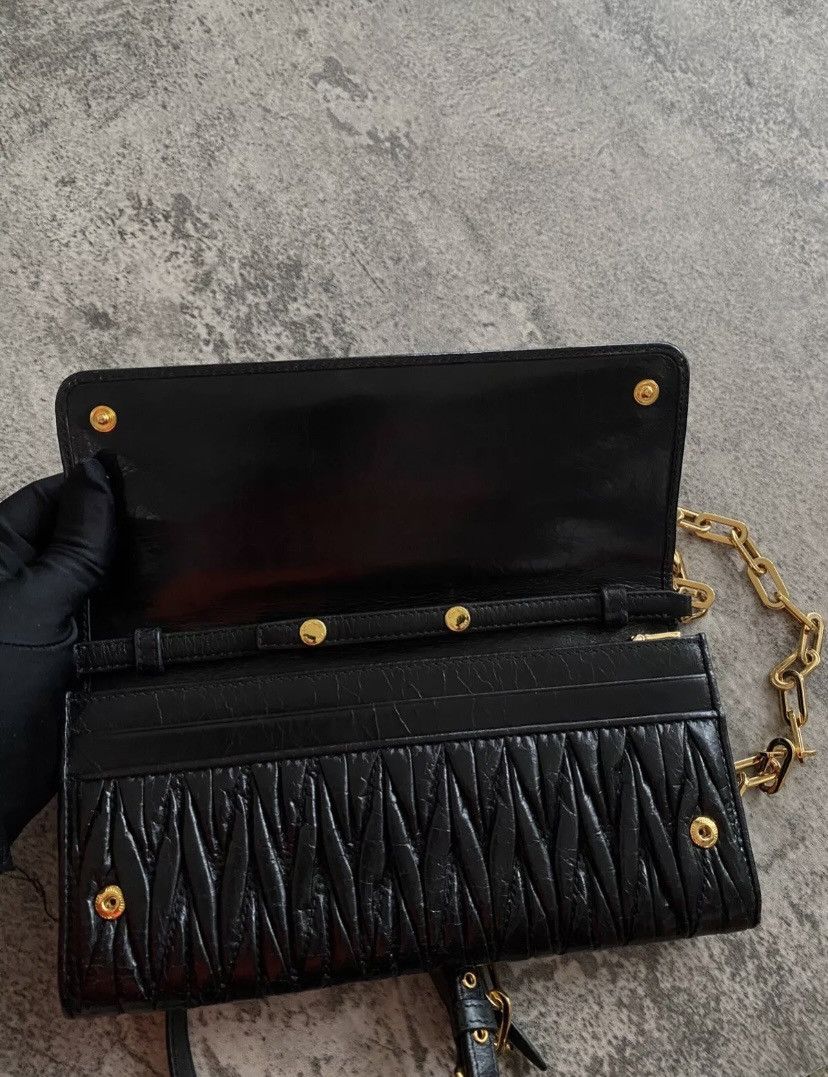 Miu Miu Matelasse wallet on chain Size ONE SIZE - 16 Thumbnail