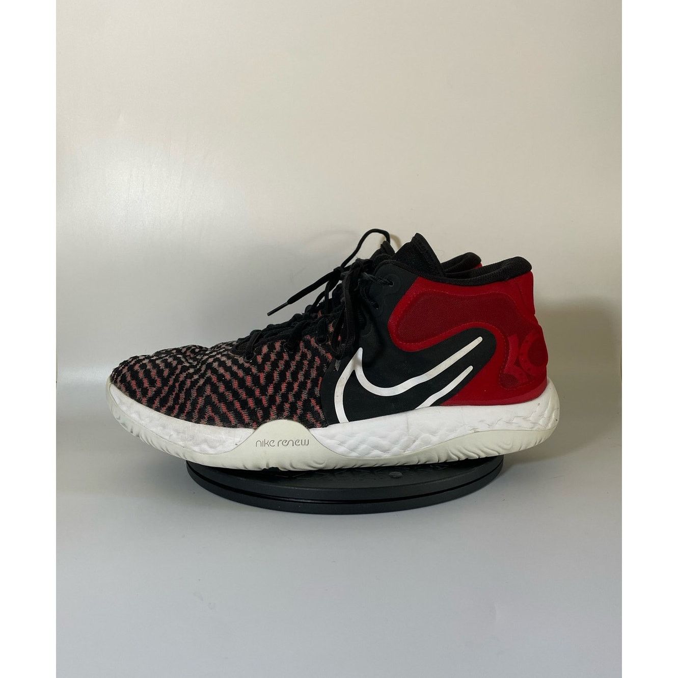 KD trey 5 VI Black Red fashion NIB