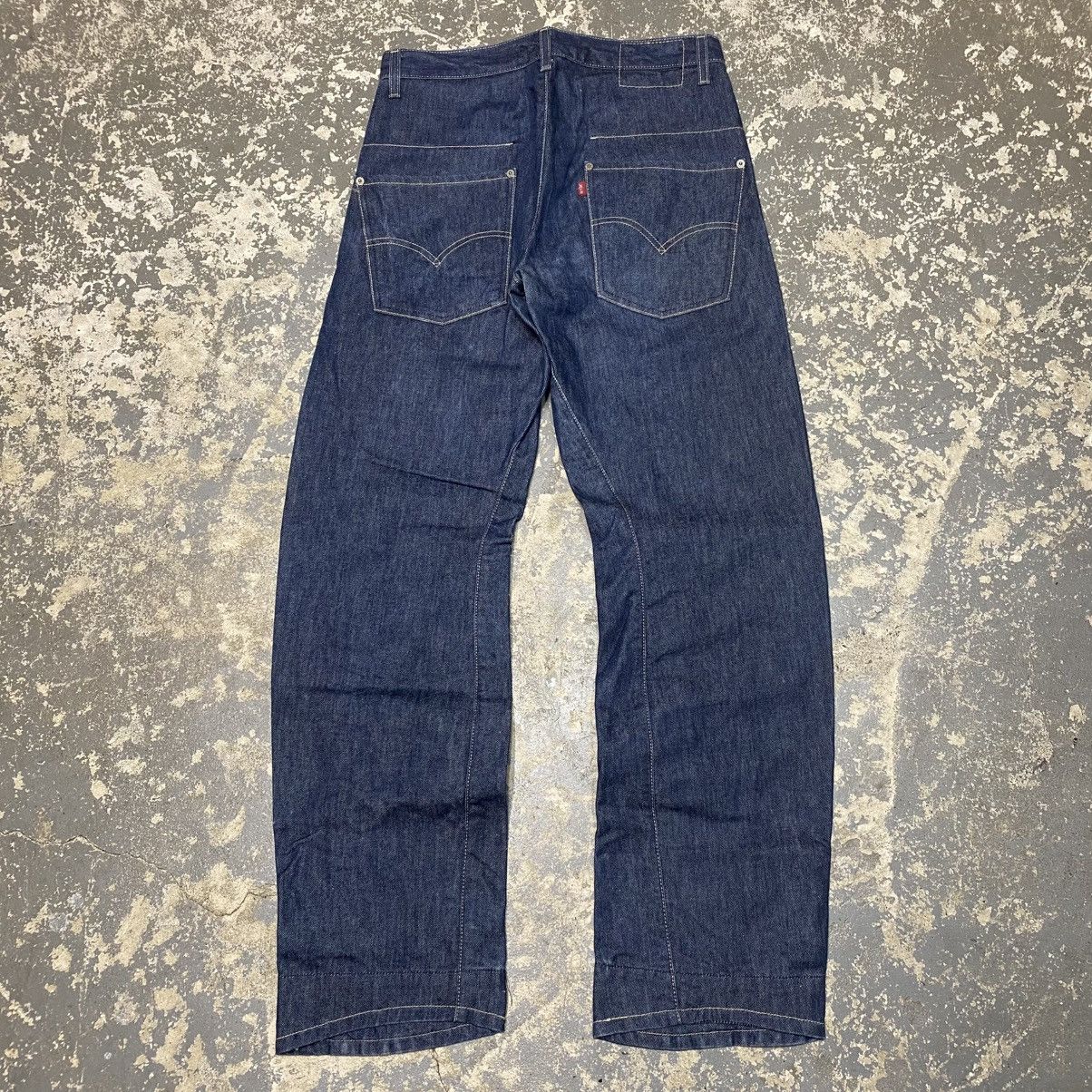 Japanese Brand × Levi's × Vintage Vintage Levi’s Engineered Twisted Leg Denim Jeans 90s Size US 31 - 1 Thumbnail