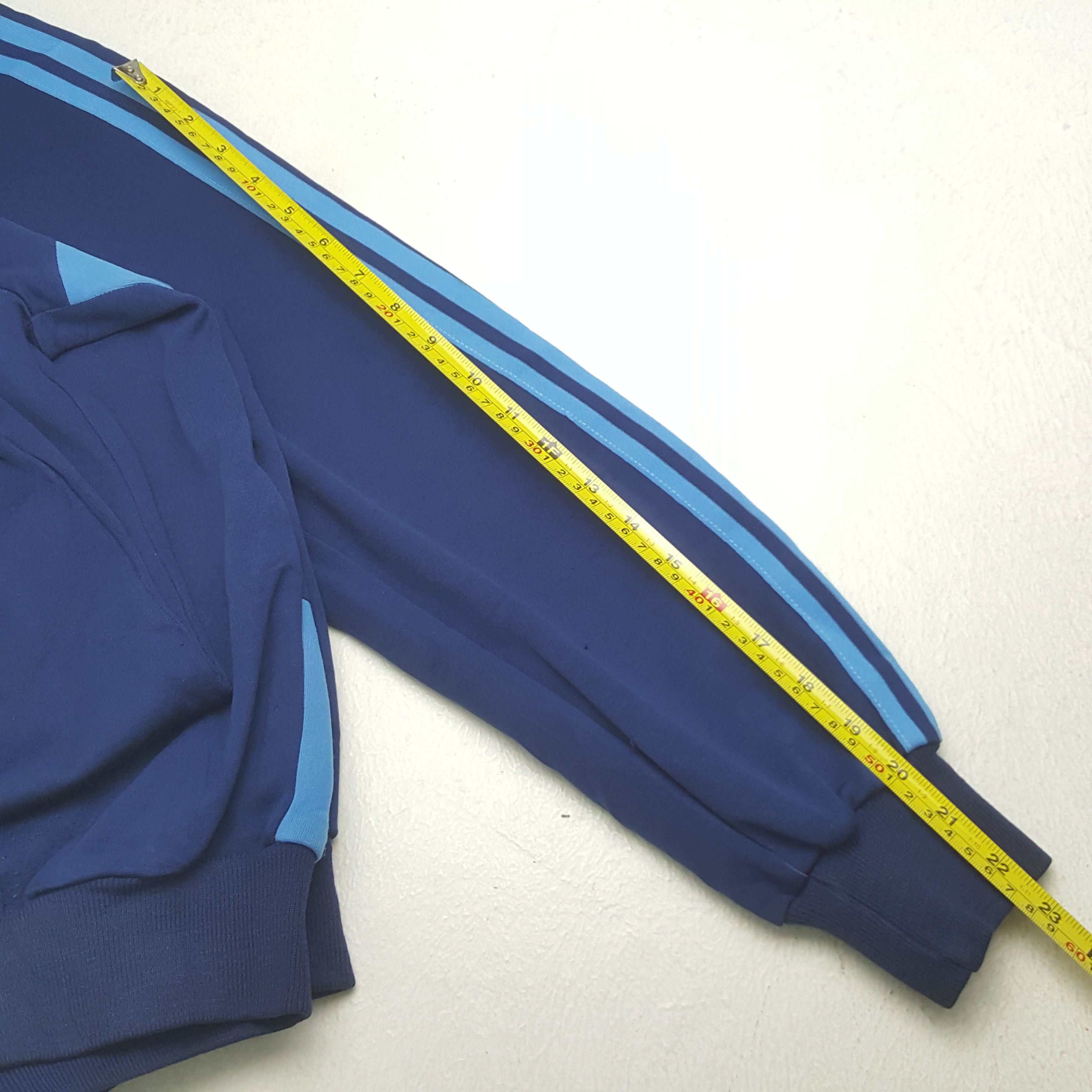 Adidas Vintage Adidas 90's Stripes Sweaters Jacket RR7 Size US L / EU 52-54 / 3 - 6 Thumbnail