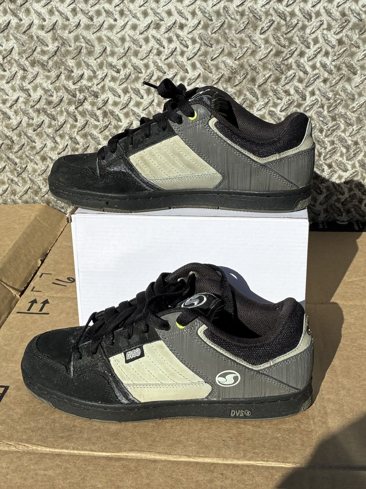 Other Mens DVS Ignition Skate Shoes Sneakers Skater Low Top Size 8 Size US 8 / EU 41 - 2 Thumbnail