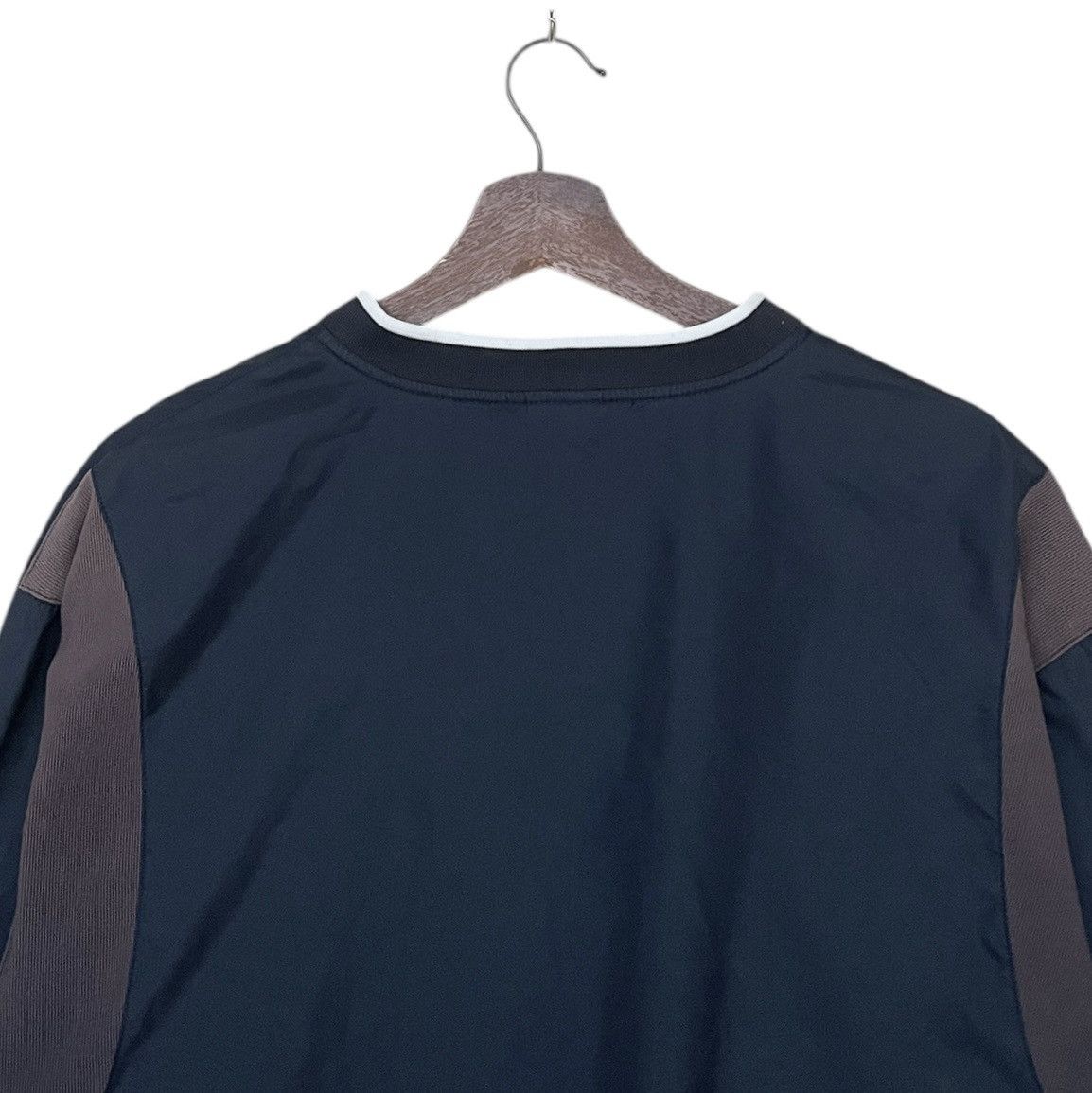 Nike Vintage Brand Nike Nylon Sweatshirt 2000s Size US XL / EU 56 / 4 - 8 Thumbnail