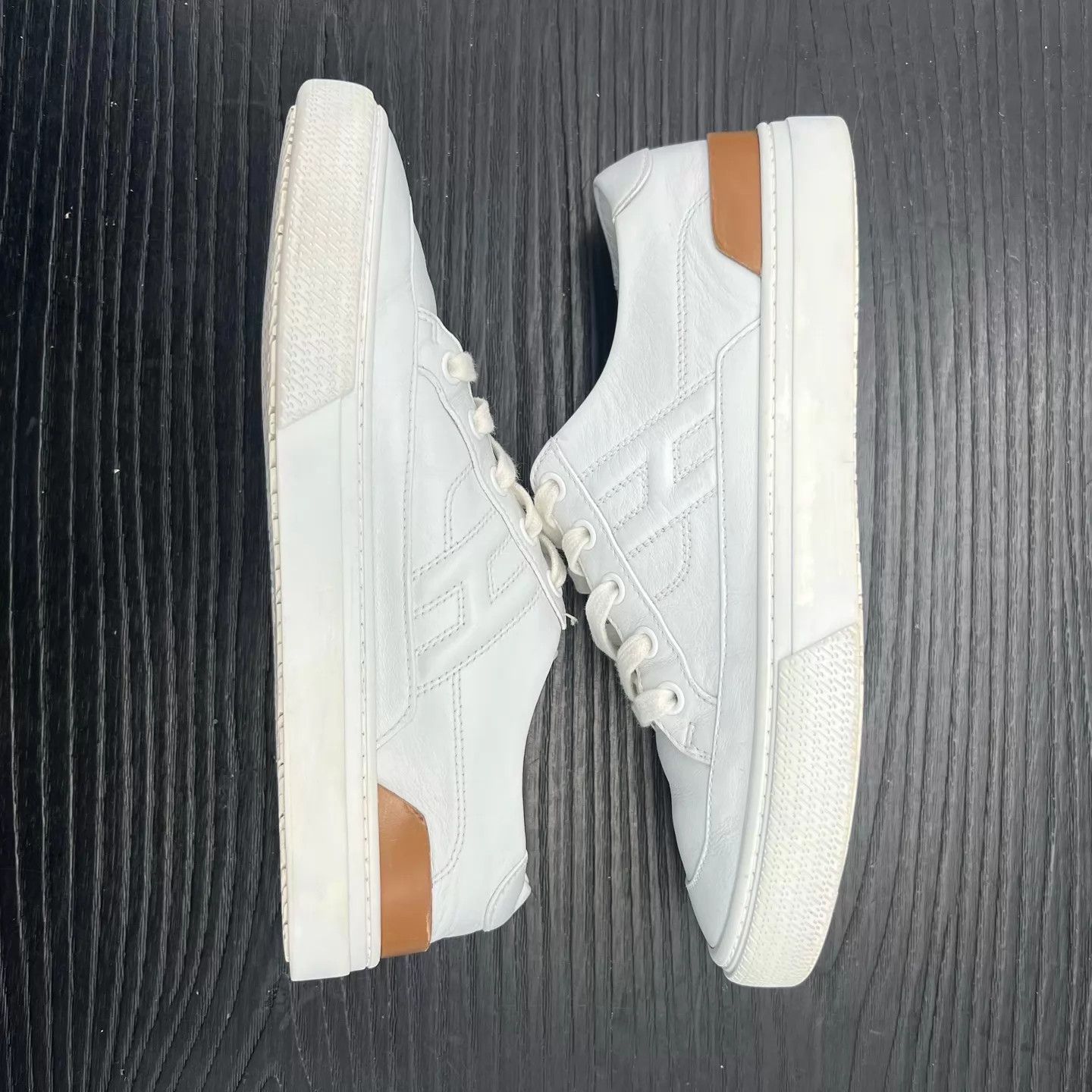 Hermes HERMES Deep white and brown sneakers size 37 Size US 6.5 / IT 36.5 - 2 Thumbnail