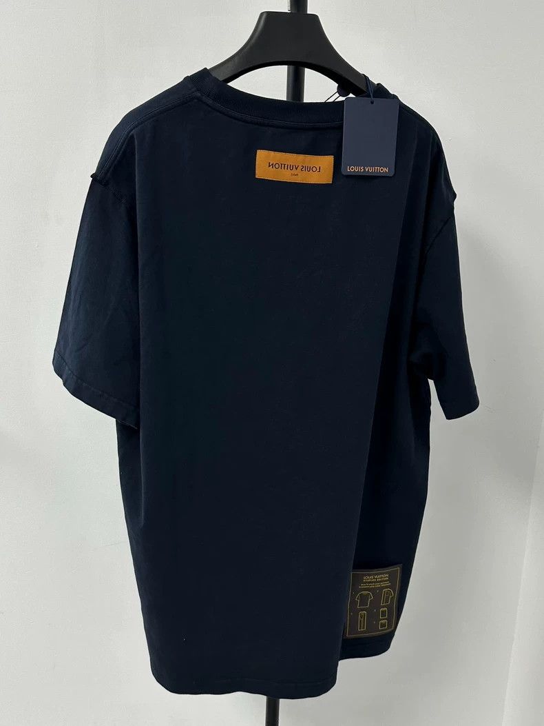 Louis Vuitton Louis Vuitton FW21 Inside Out Back Label Crew Neck Short S Size US XXL / EU 58 / 5 - 1 Thumbnail