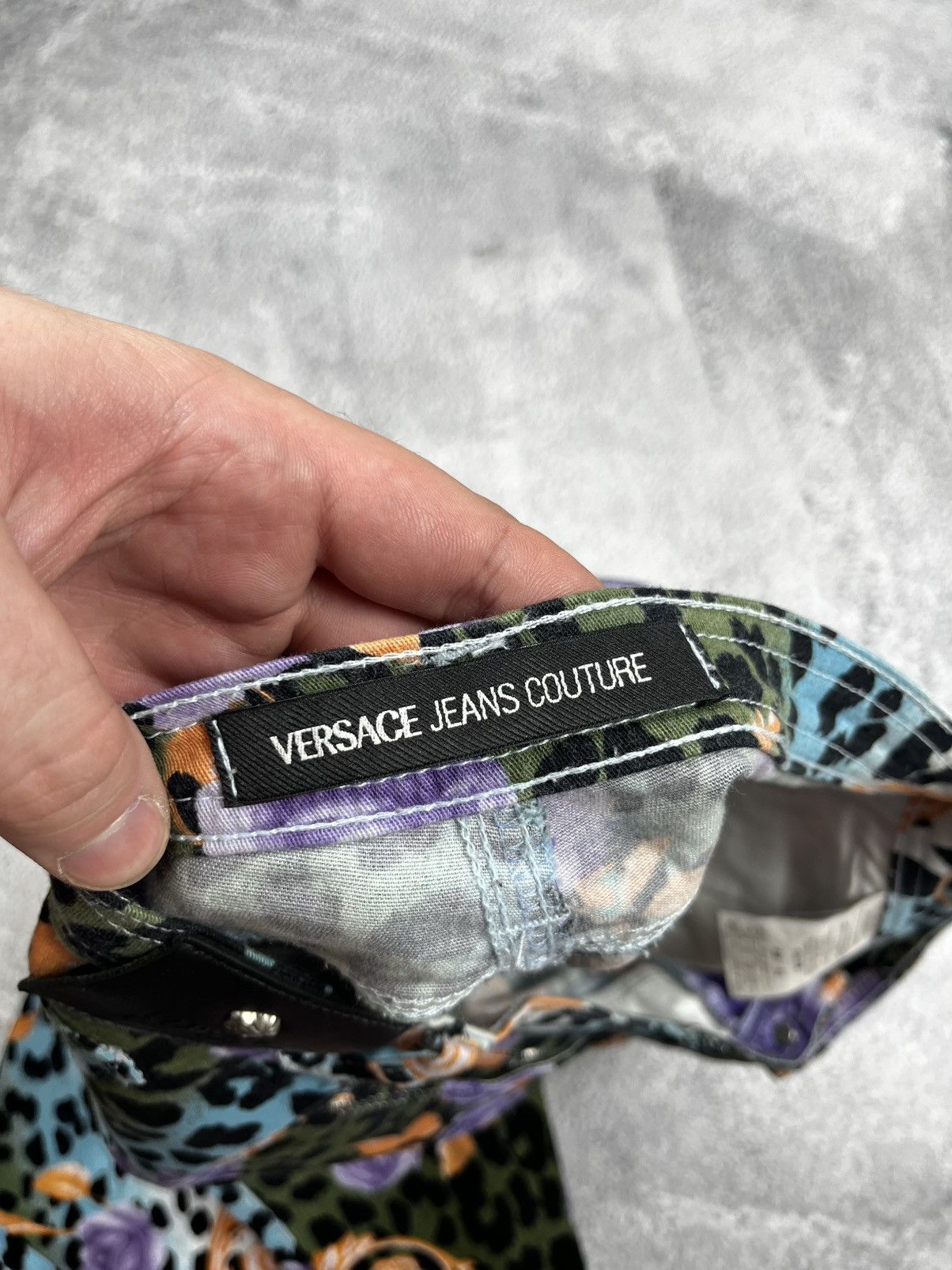 Versace Jeans Couture Gianni Versace Bold Multi-Color Leopard with Floral Print Size 28" / US 6 / IT 42 - 15 Thumbnail