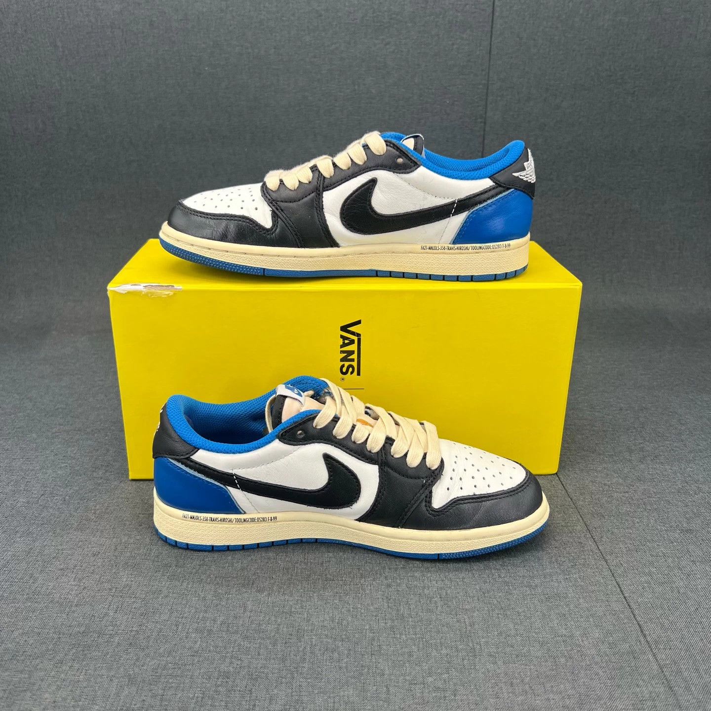Nike Air Jordan 1 Low TS 2.0 Lightning Reverse Swoosh Women's 38 Size US 7 / IT 37 - 3 Thumbnail