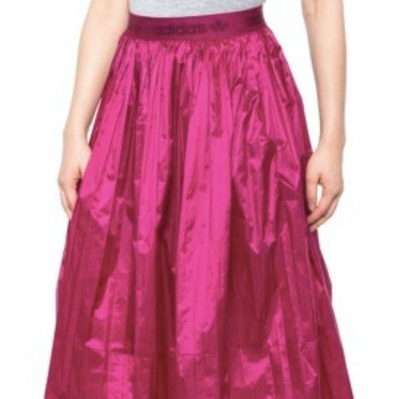 Adidas Adidas Metallic Pleated Skirt berry M Size 30" / US 8 / IT 44 - 3 Thumbnail
