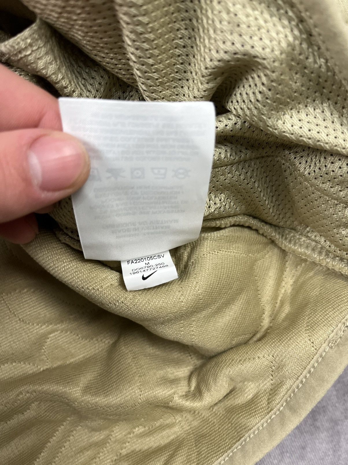 Nike Nike Jacquard Embossed Sweatshirt - Size M Size M / US 6-8 / IT 42-44 - 3 Thumbnail