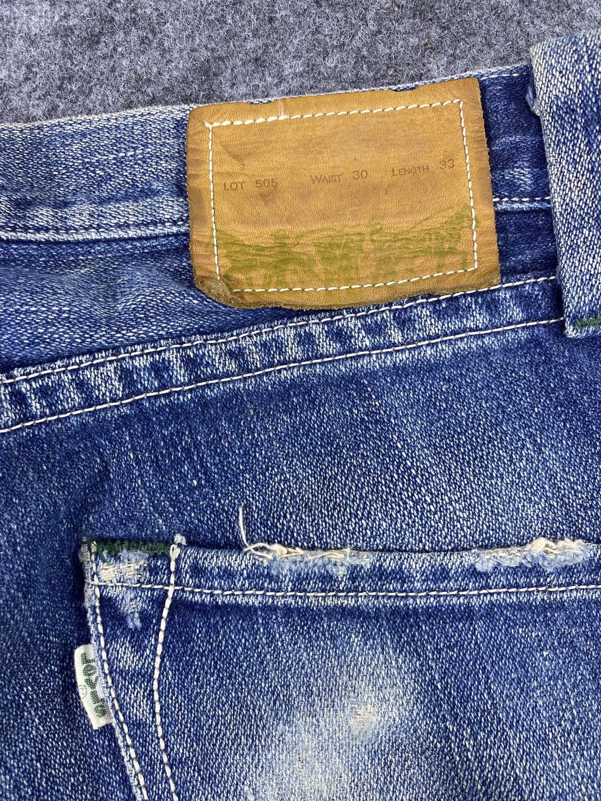 Jean × Levi's × Vintage Vintage Levis Lot 505 Distressed Blue Wash Jeans - J968 Size US 32 / EU 48 - 10 Thumbnail
