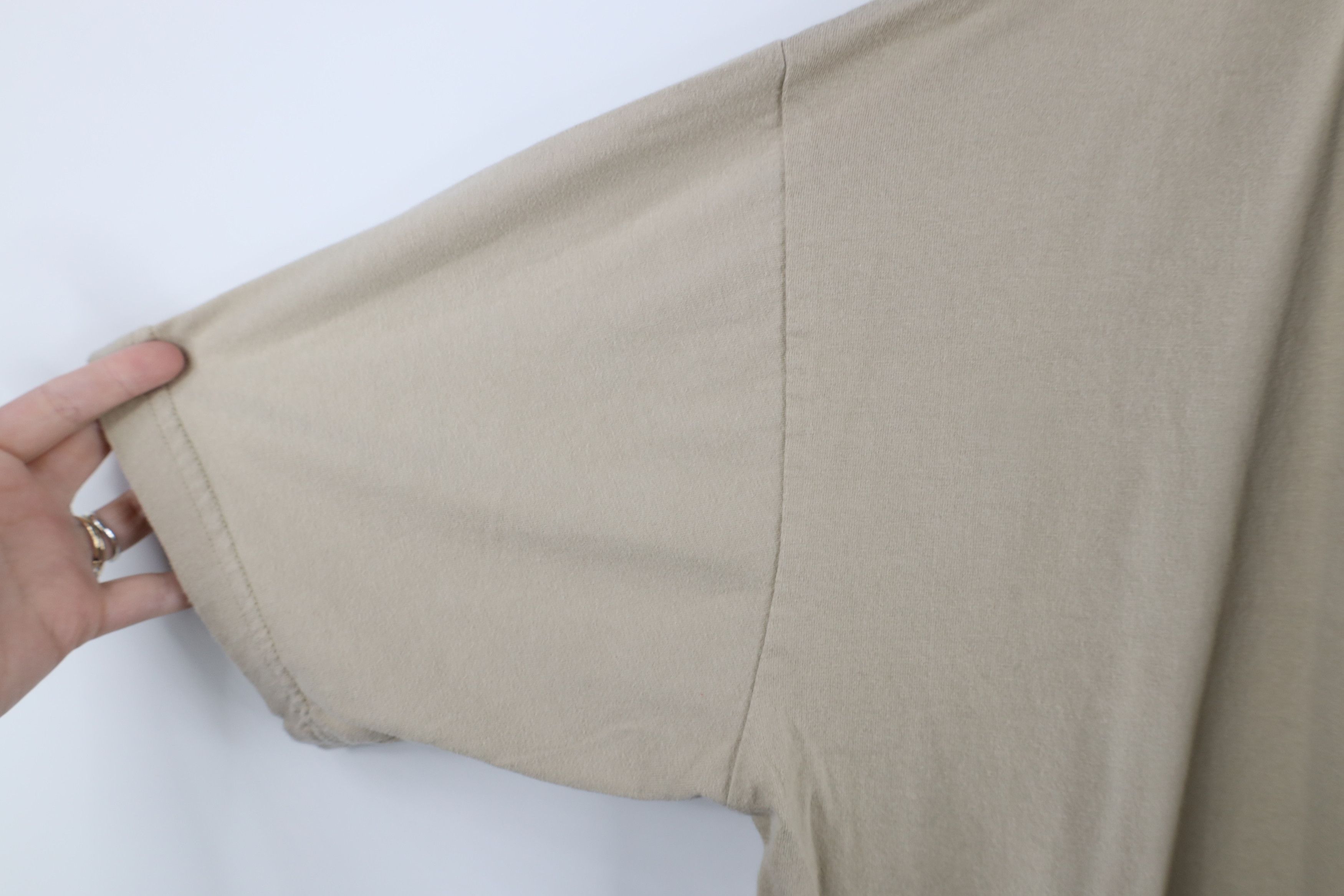 Vintage Vintage 90s Streetwear Short Sleeve T-Shirt Beige Cotton Size US L / EU 52-54 / 3 - 7 Thumbnail