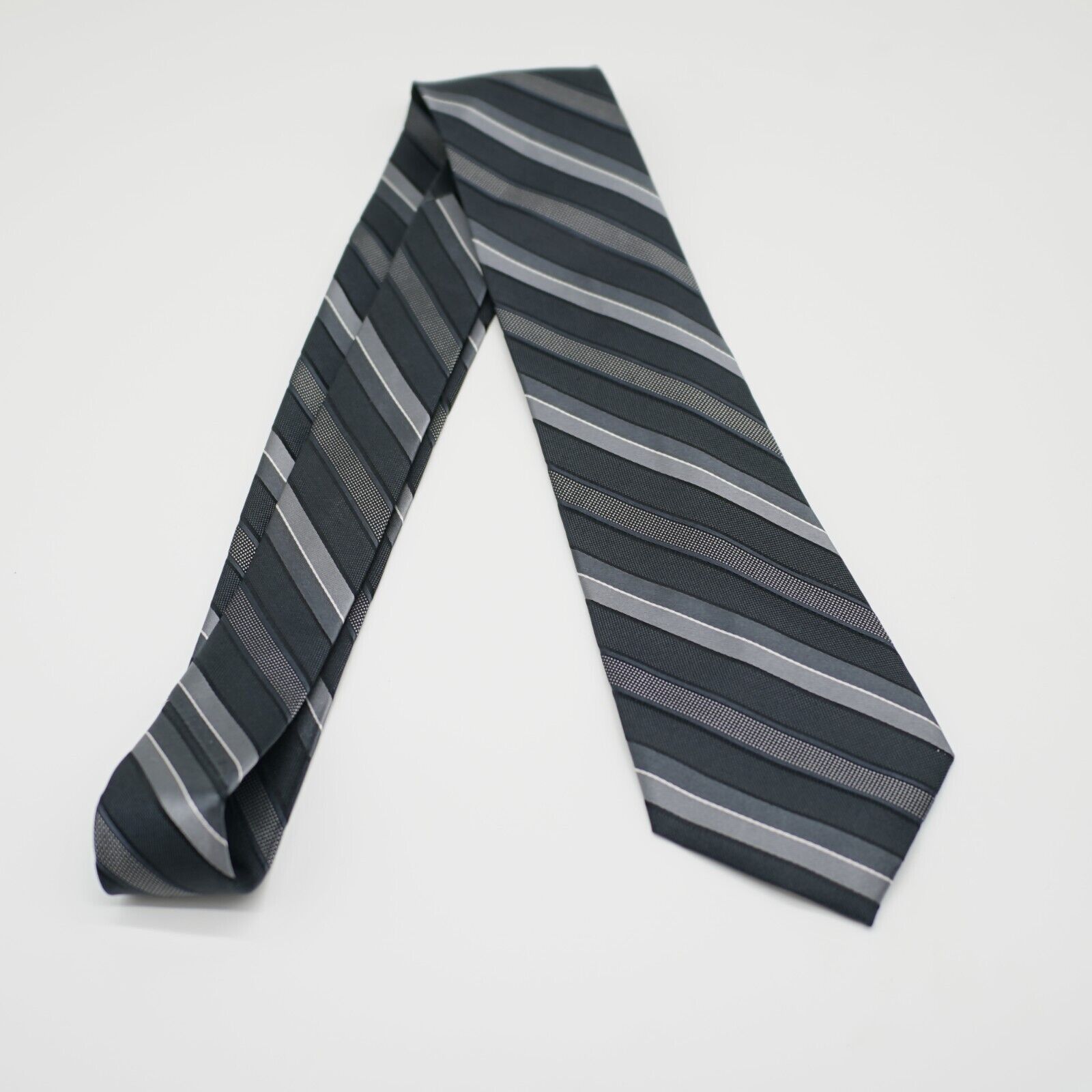 Van Heusen Van Heusen Gray Striped Woven Silk Tie Size ONE SIZE - 6 Thumbnail