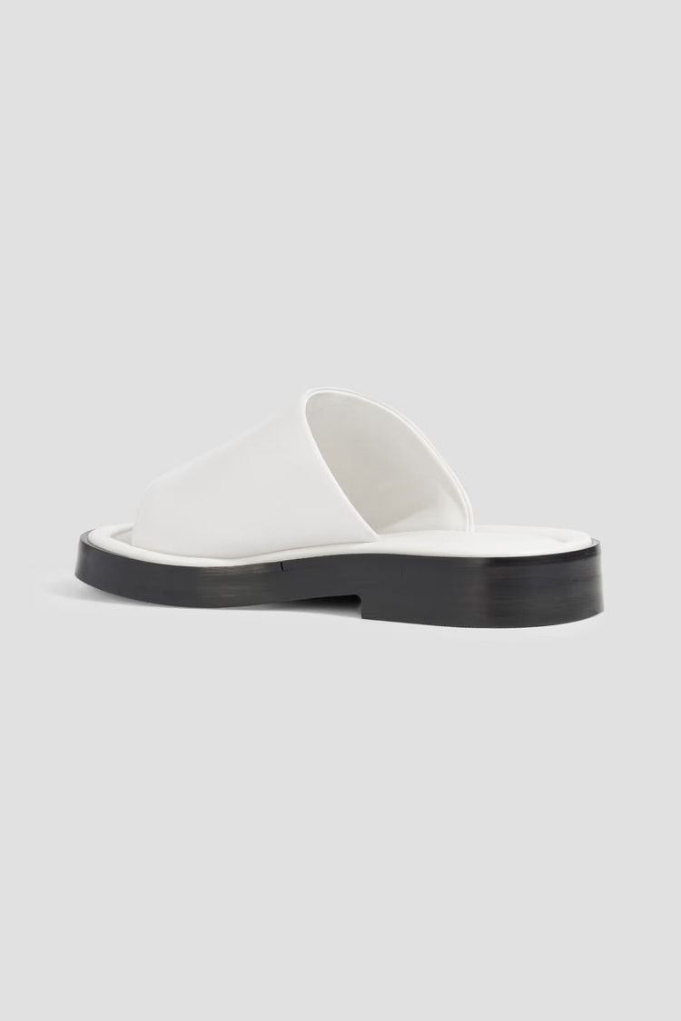 Salvatore Ferragamo o1y0426 Low Heel Mules in White Size US 5.5 / IT 35.5 - 2 Thumbnail
