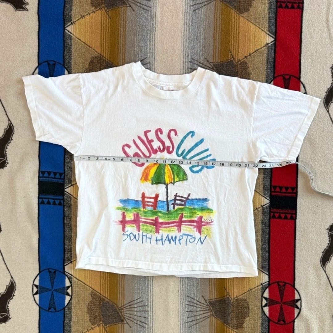 Guess VINTAGE Guess Club South Hampton T-Shirt OSFA Men L White 90s Beach 1993 USA Shirt Mens Size US L / EU 52-54 / 3 - 7 Thumbnail